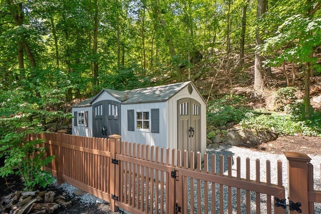 Single Family Residence at 29 Robert Street, Wakefield MA 01880, photo 32 of 42