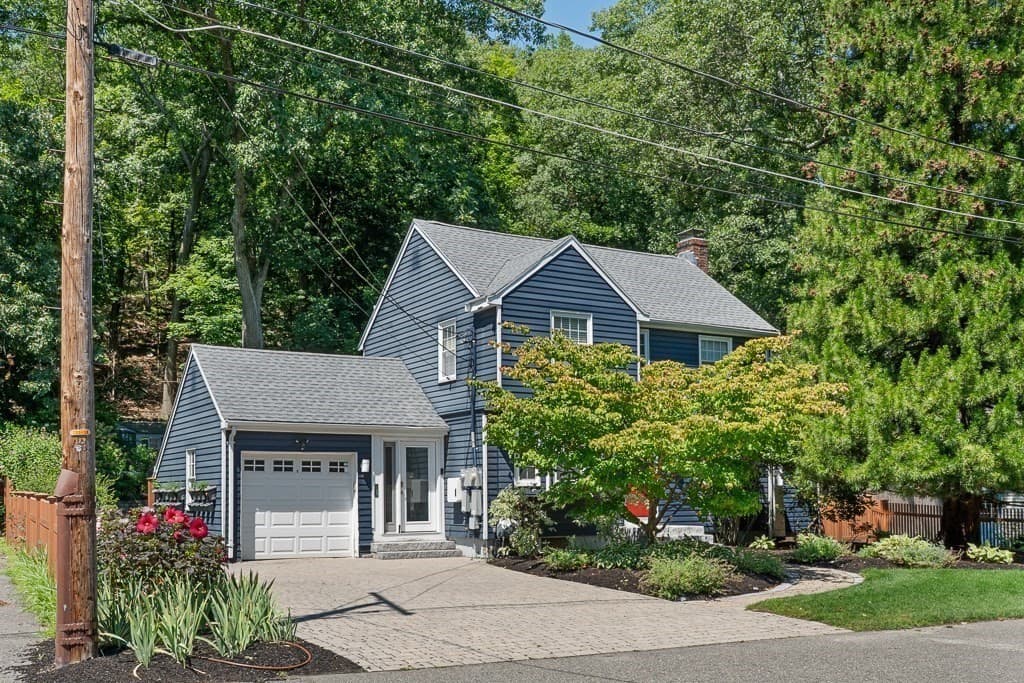 Single Family Residence at 29 Robert Street, Wakefield MA 01880, photo 39 of 42