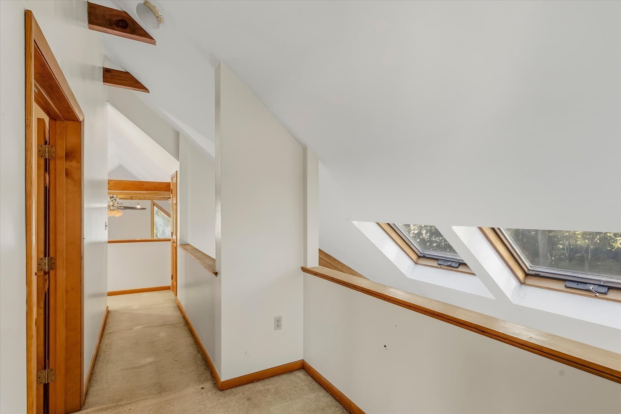 Single Family Residence at 14 Buckingham Lane, Haverhill MA 01835, photo 17 of 41