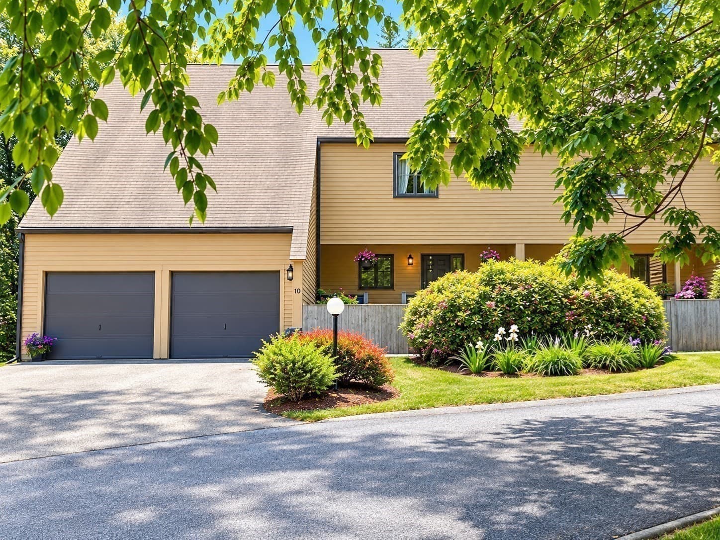 Condominium at 10 Clarendon Common # 10, Franklin MA 02038, photo 28 of 28