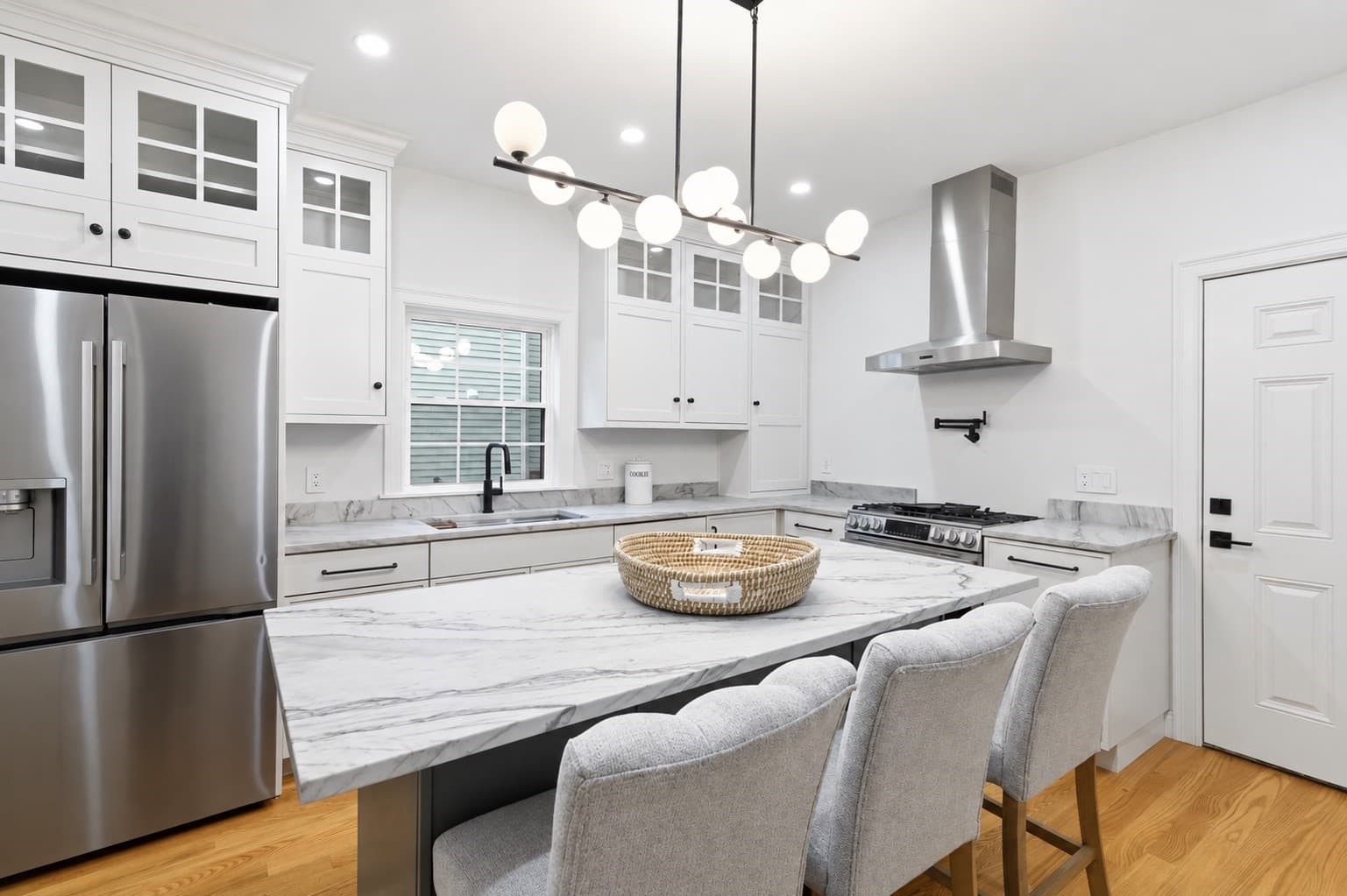 Condominium at 31 Westmore # 31, Boston MA 02126, photo 7 of 36
