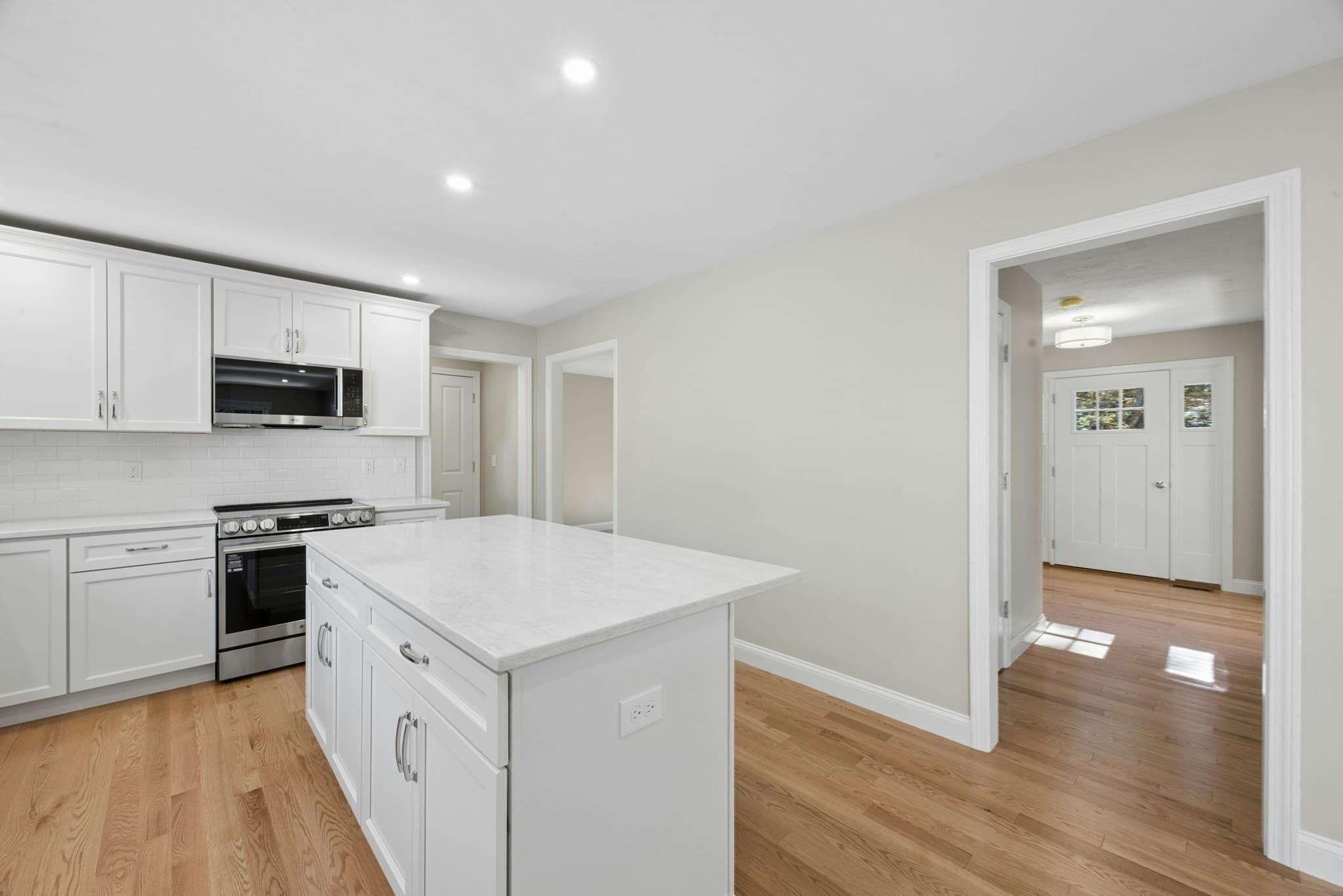 Single Family Residence at 35 Martin, Douglas MA 01516, photo 8 of 38