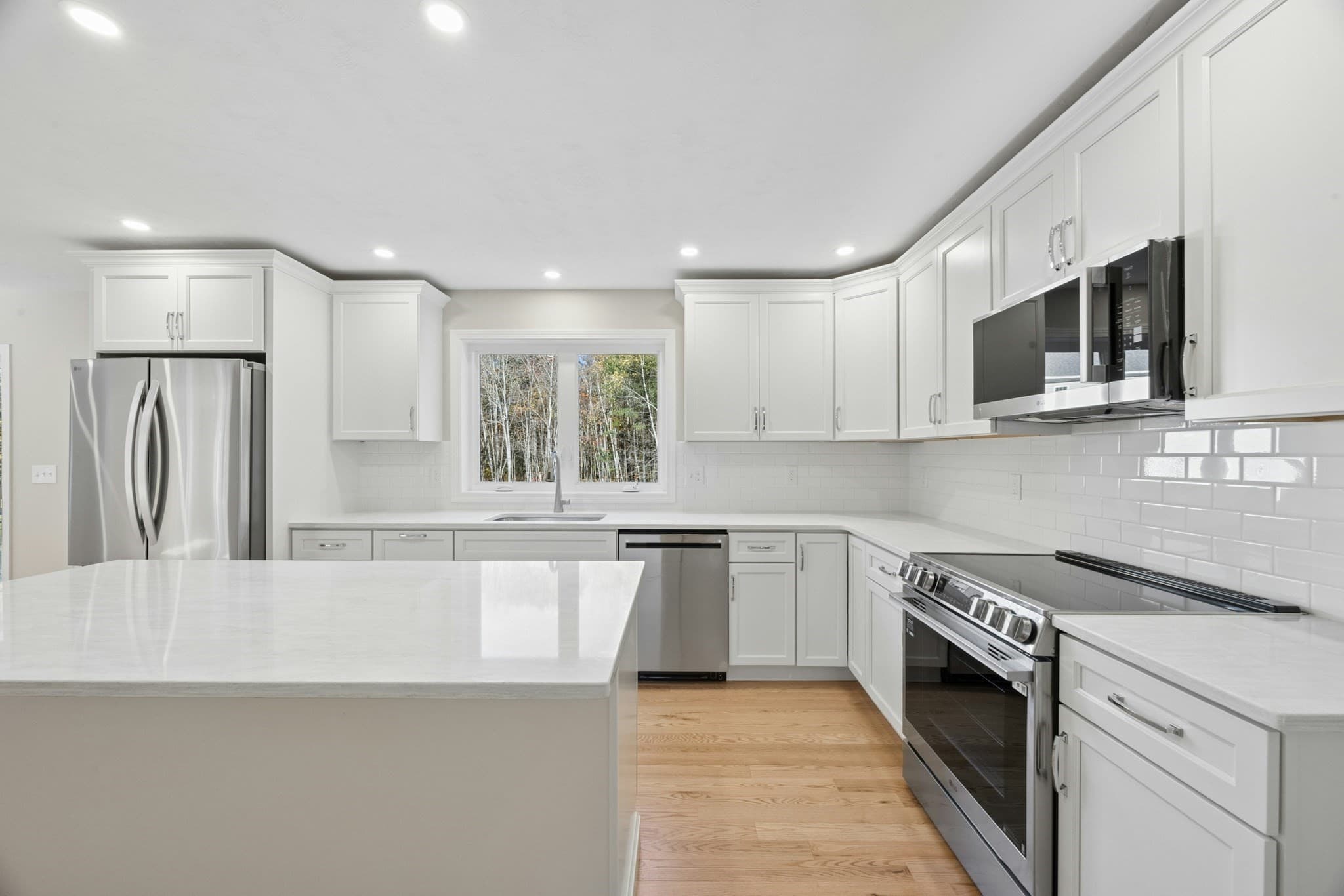 Single Family Residence at 43 Martin, Douglas MA 01516, photo 6 of 41