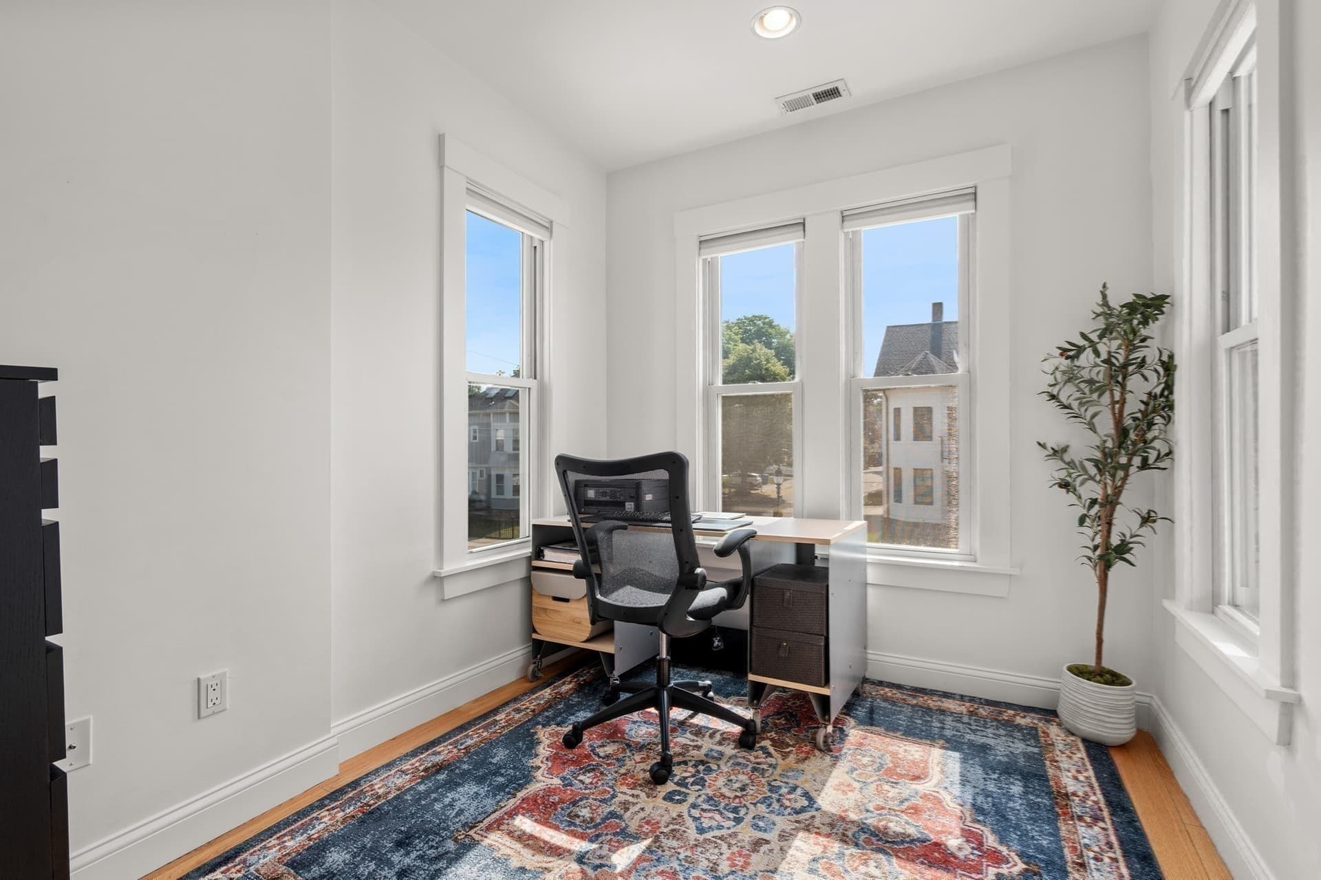 Condominium at 659 Moody St # 3, Waltham MA 02453, photo 14 of 22