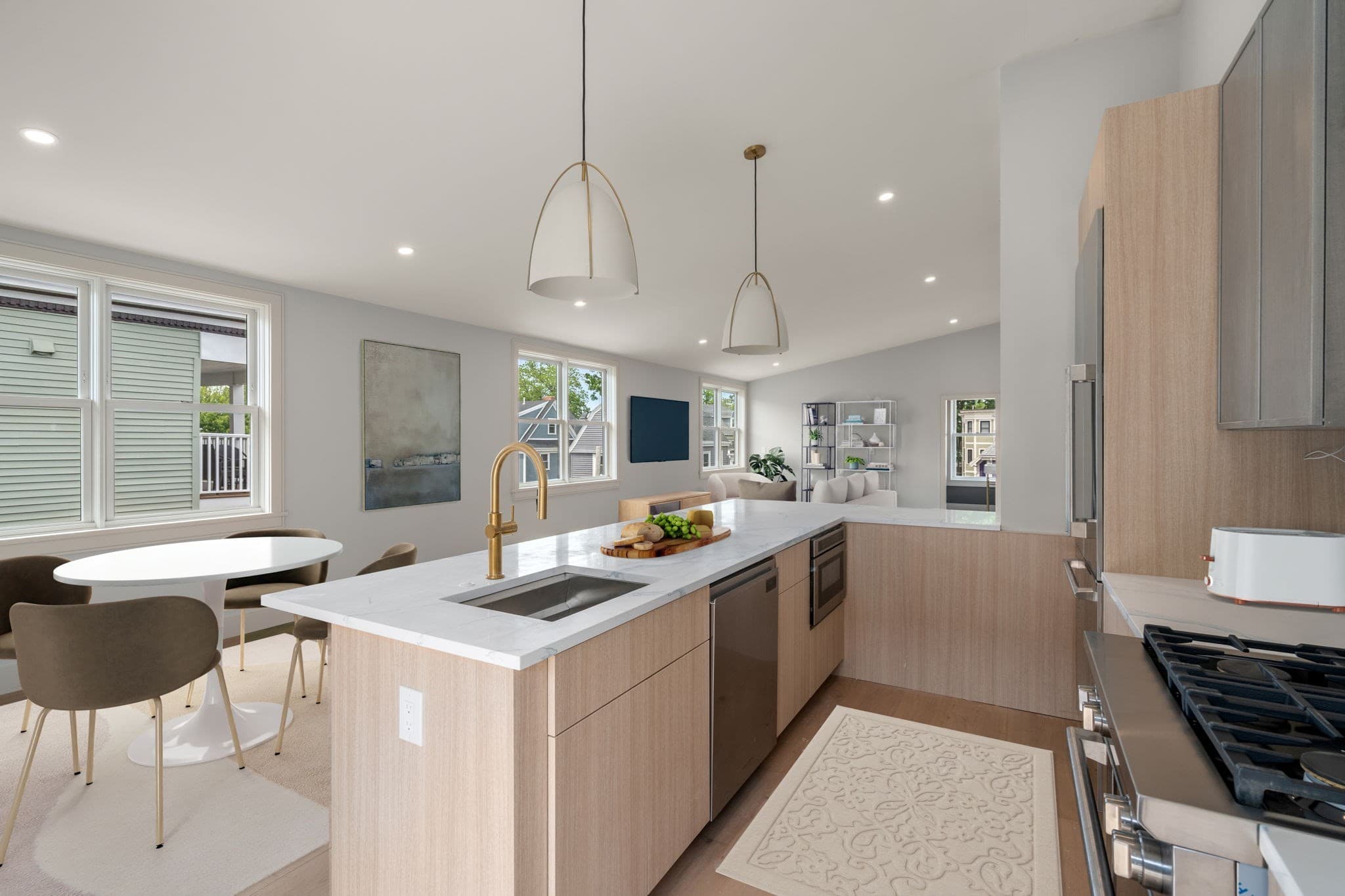 Condominium at 37 Pearl Street # 6, Boston MA 02125, photo 12 of 17