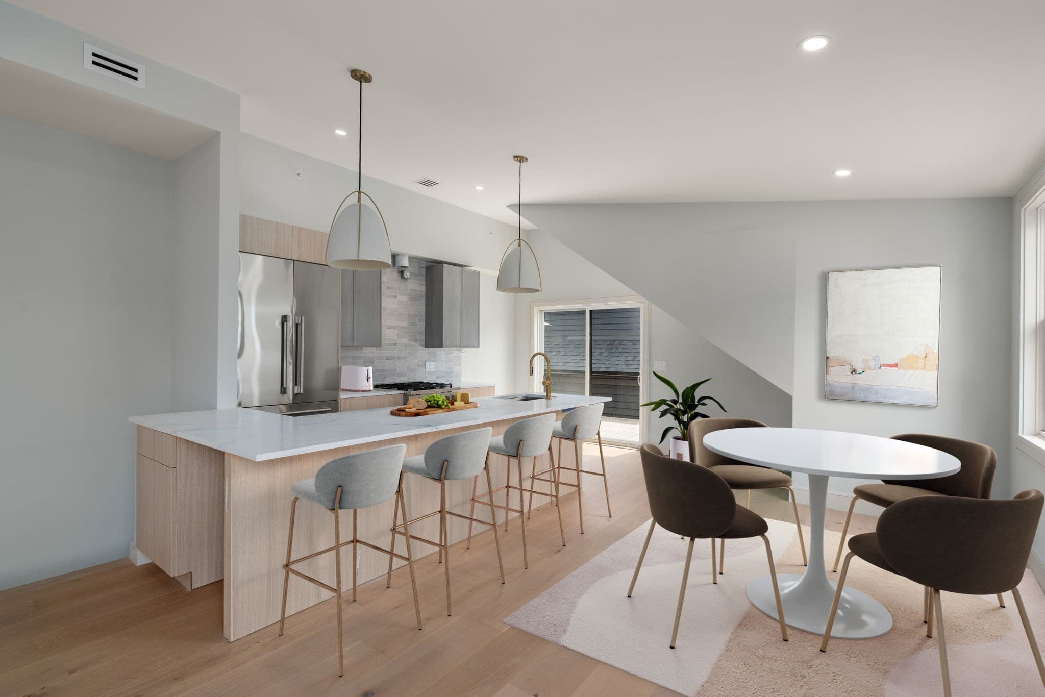 Condominium at 37 Pearl Street # 6, Boston MA 02125, photo 11 of 17