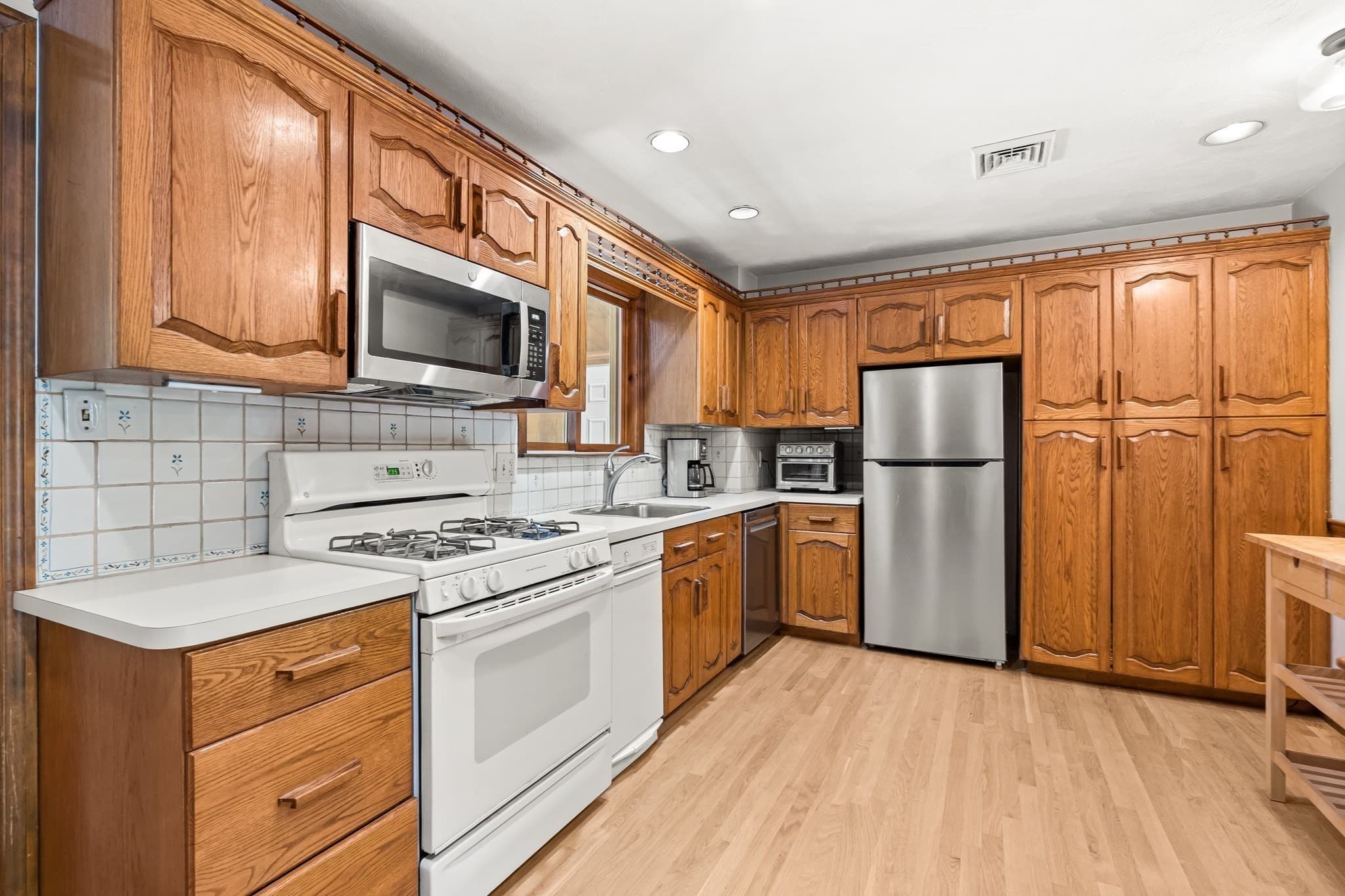 Single Family Residence at 11 Ravenna Rd, Boston MA 02132, photo 8 of 21