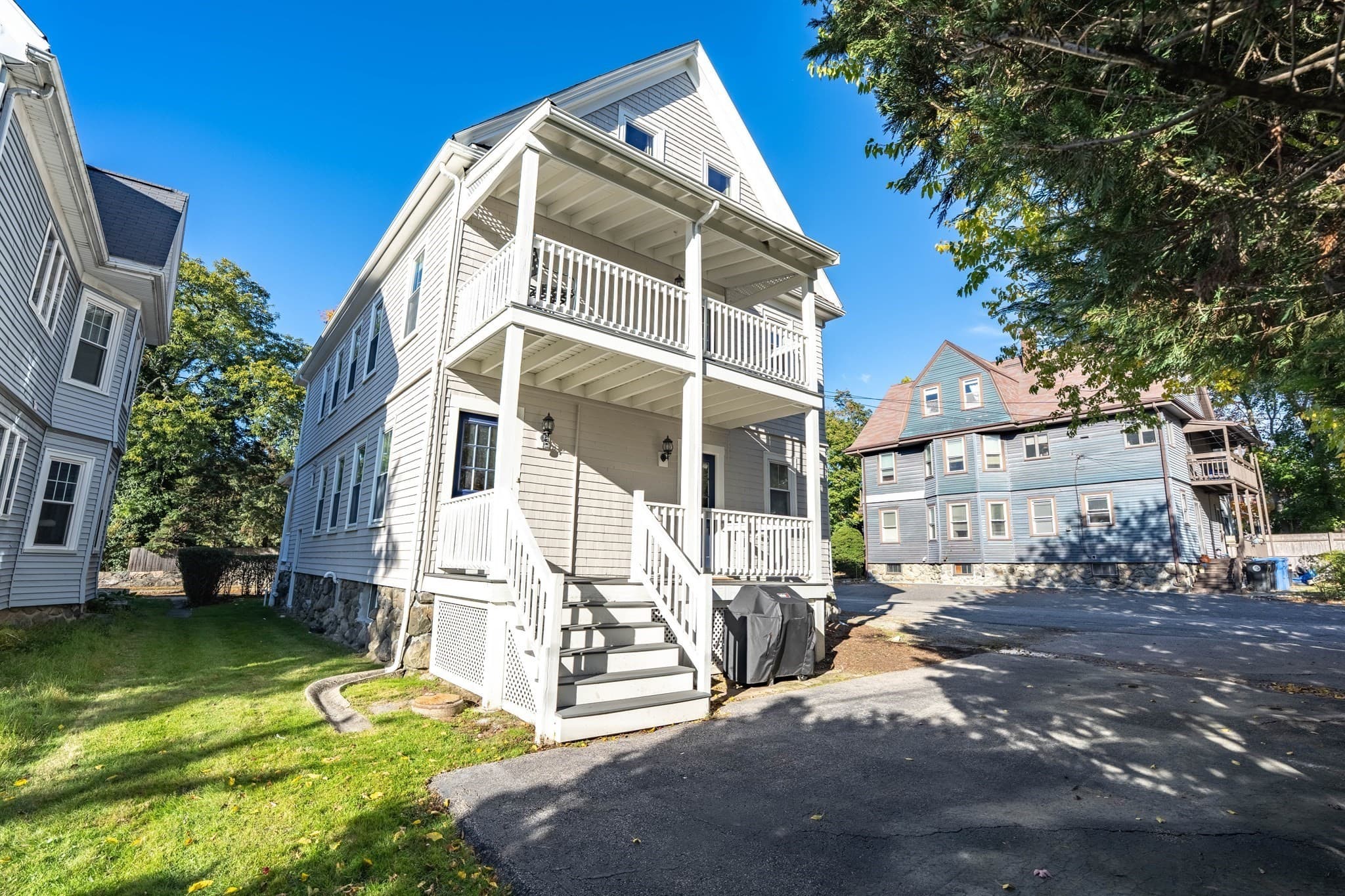 2 Family - 2 Units Up/Down at 257 Waverley St, Belmont MA 02478, photo 5 of 34