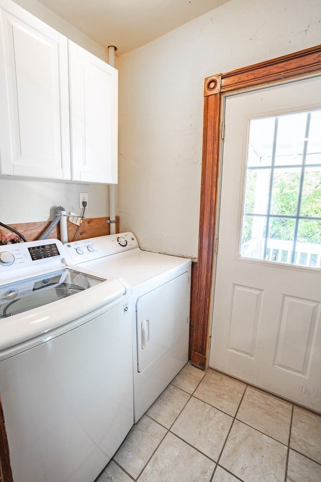 2 Family - 2 Units Up/Down at 257 Waverley St, Belmont MA 02478, photo 21 of 34