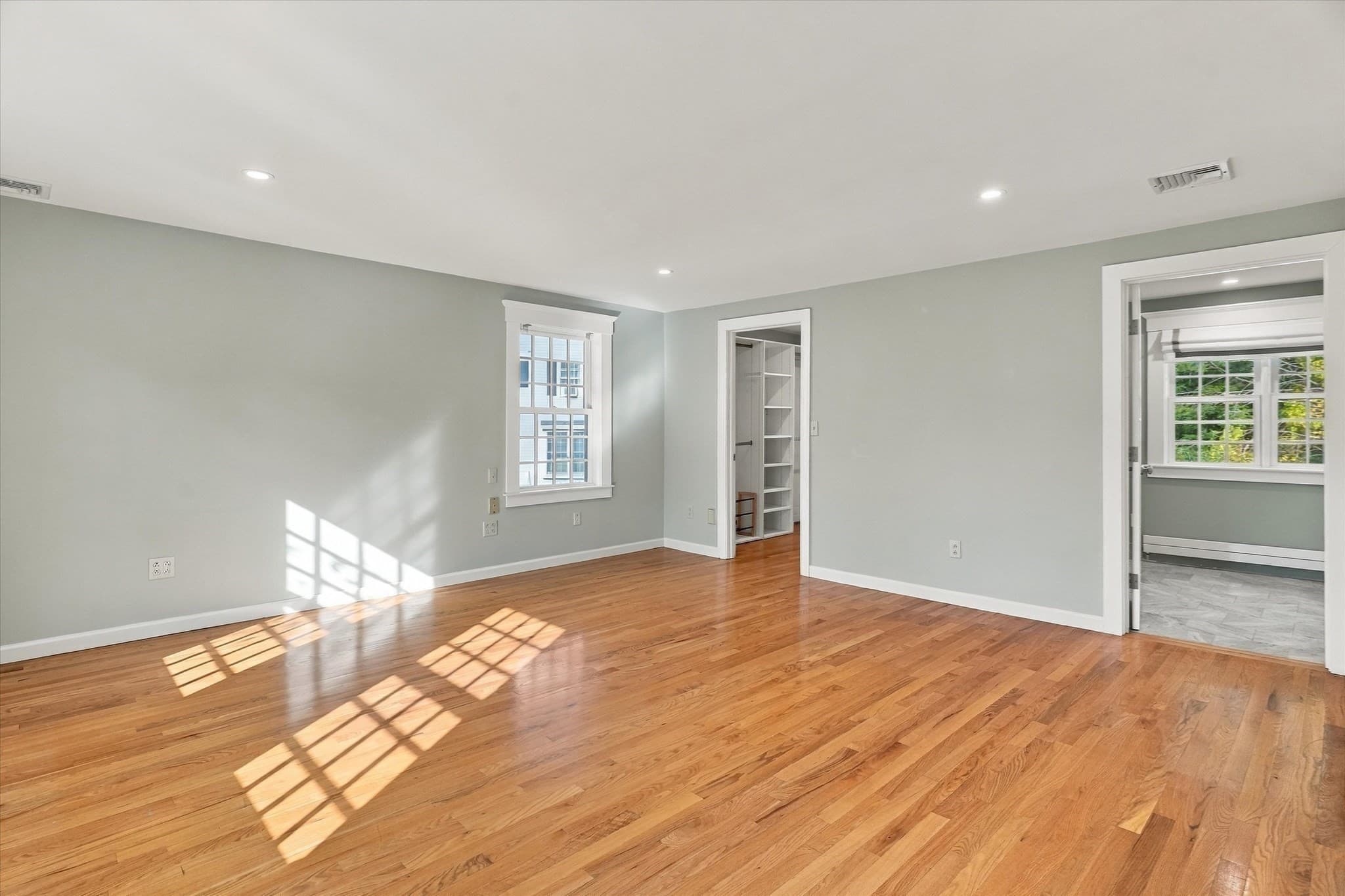 Single Family Residence at 1 Ancient Rubbly Way, Beverly MA 01915, photo 23 of 42