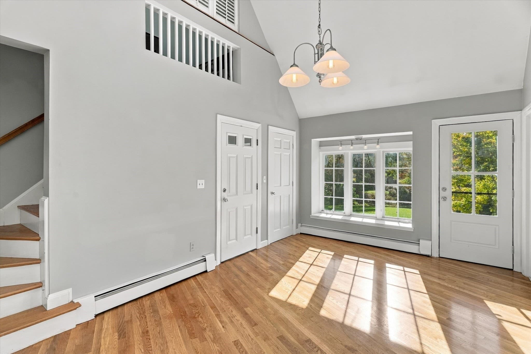 Single Family Residence at 1 Ancient Rubbly Way, Beverly MA 01915, photo 17 of 42
