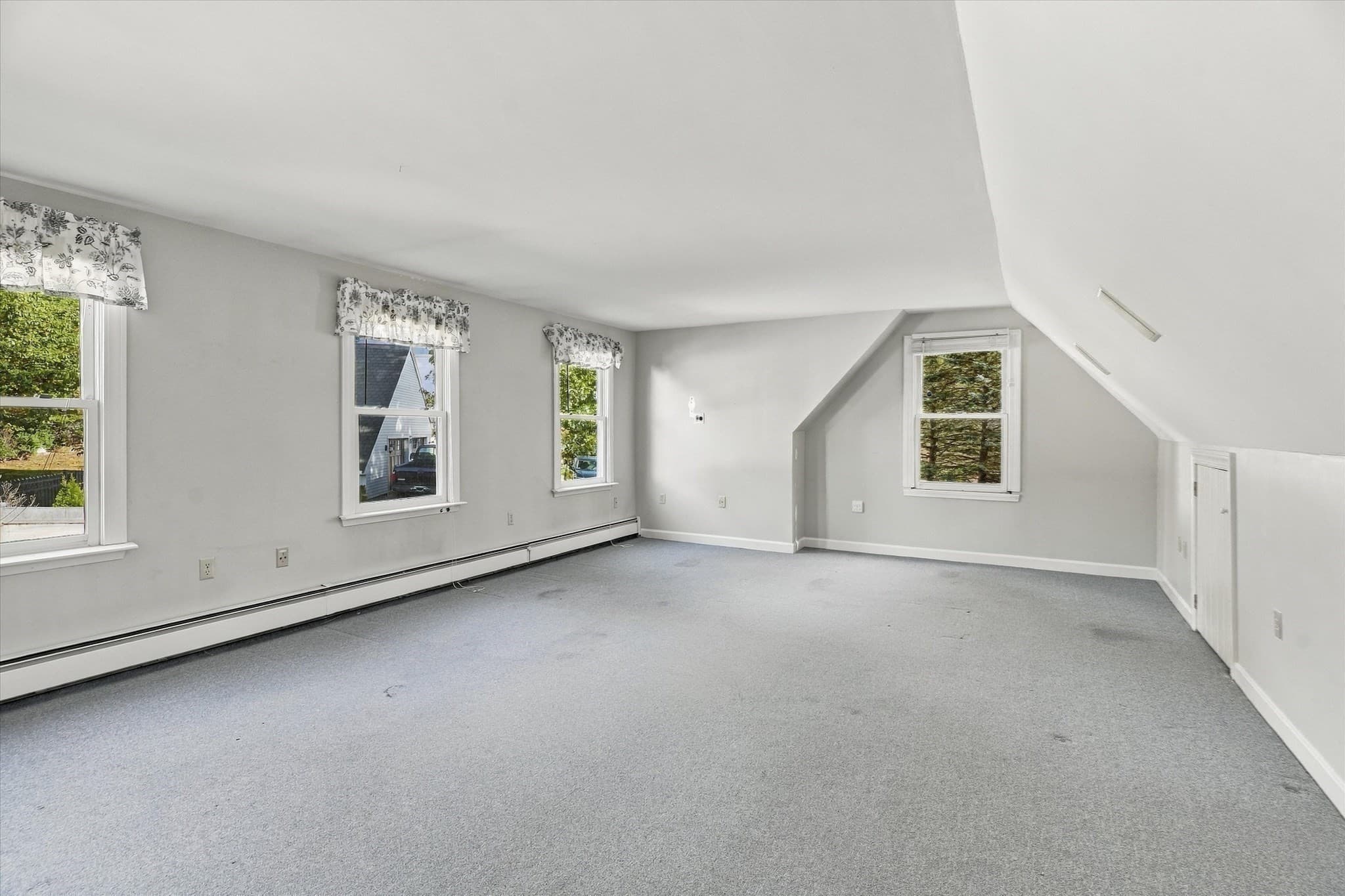 Single Family Residence at 1 Ancient Rubbly Way, Beverly MA 01915, photo 20 of 42
