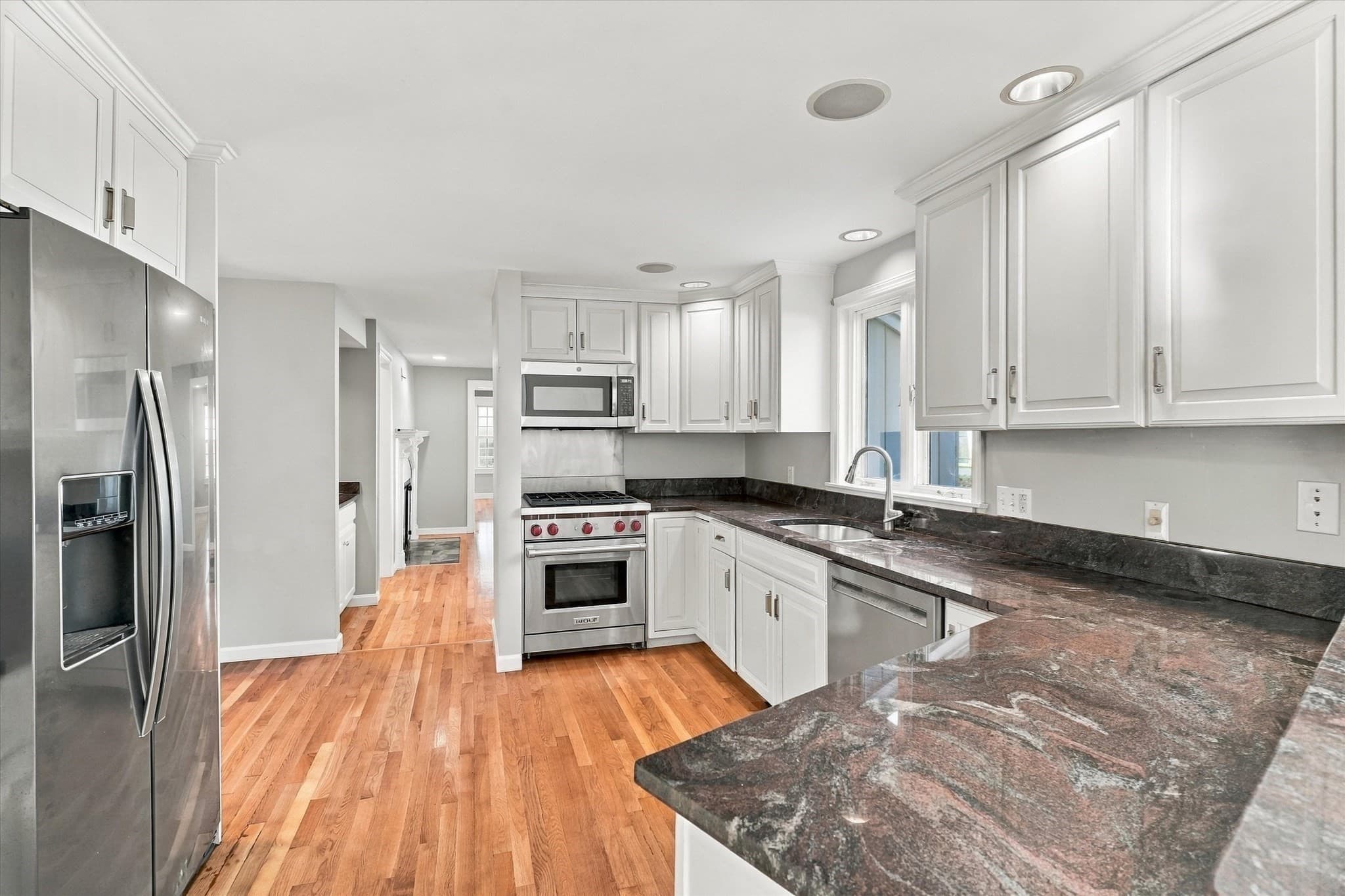 Single Family Residence at 1 Ancient Rubbly Way, Beverly MA 01915, photo 14 of 42
