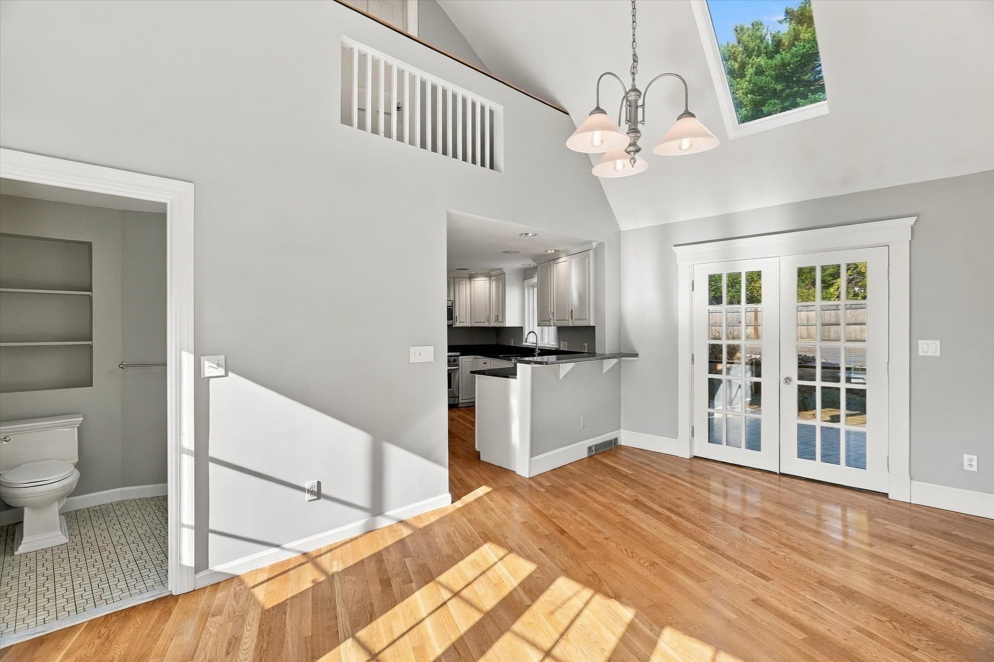 Single Family Residence at 1 Ancient Rubbly Way, Beverly MA 01915, photo 18 of 42