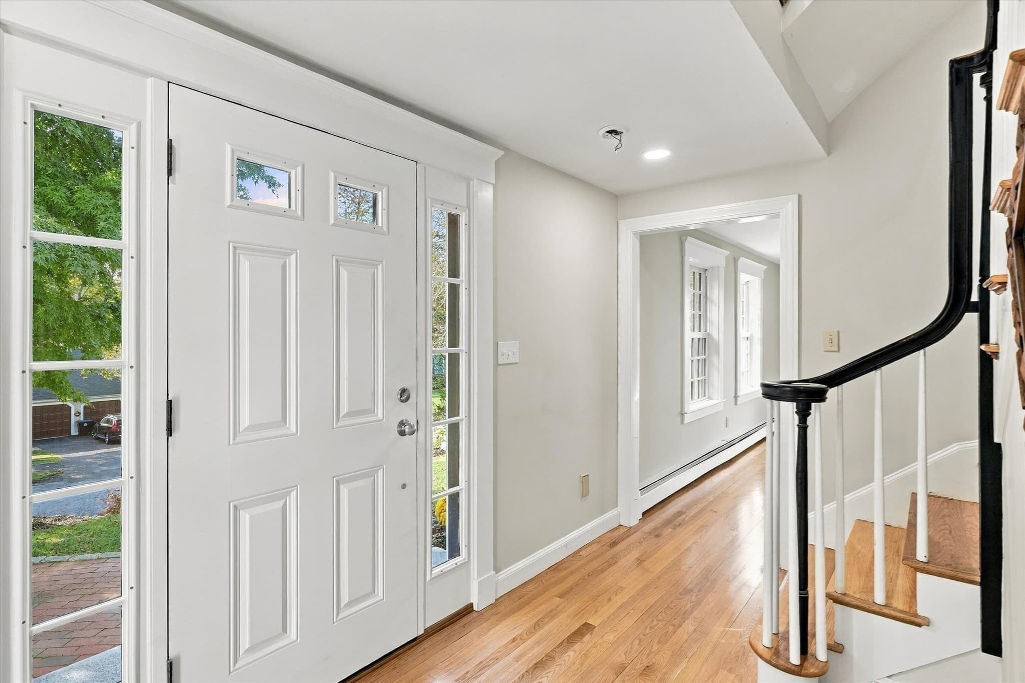 Single Family Residence at 1 Ancient Rubbly Way, Beverly MA 01915, photo 4 of 42