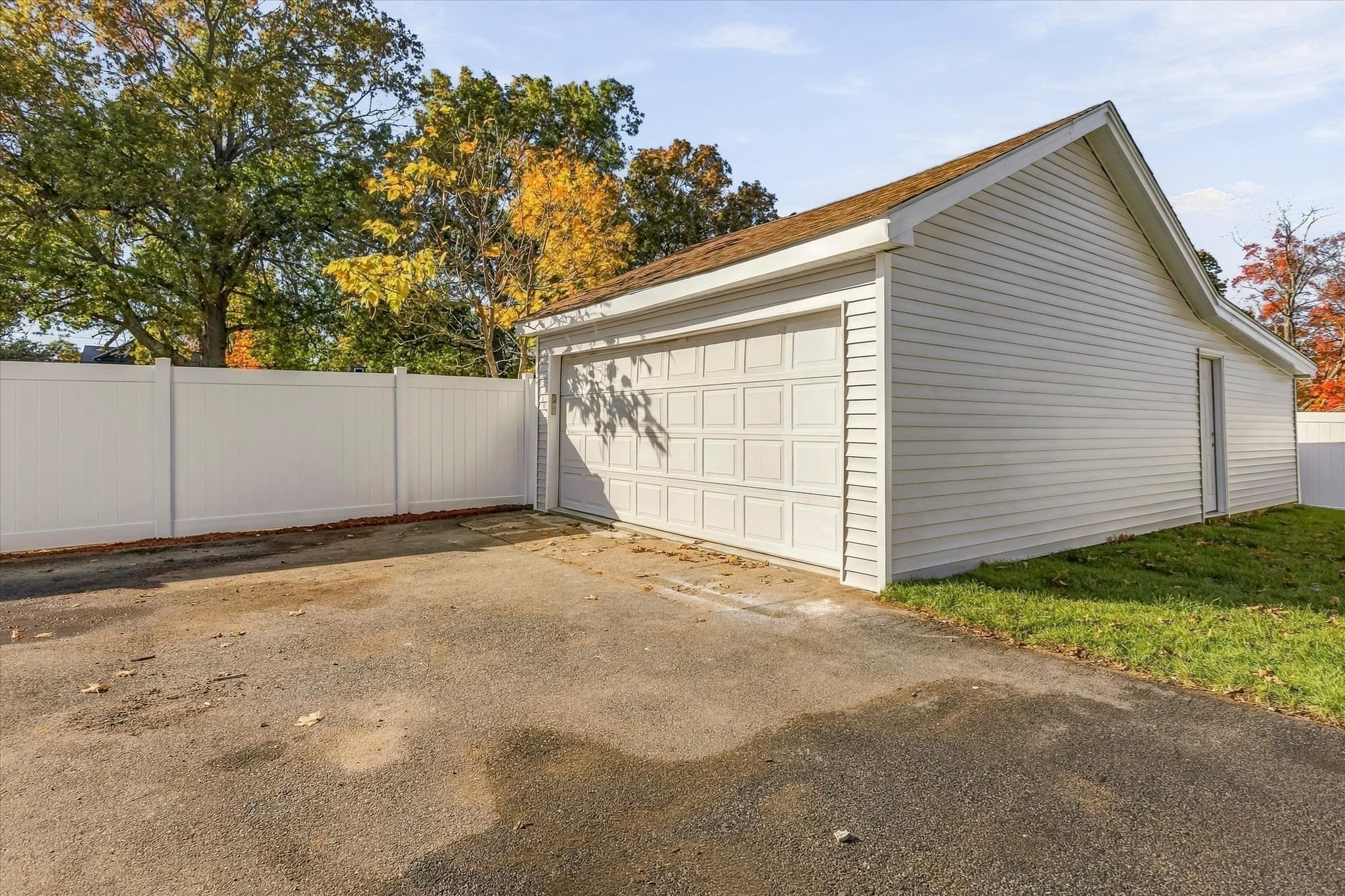 Single Family Residence at 33 Congress St, Weymouth MA 02188, photo 23 of 25