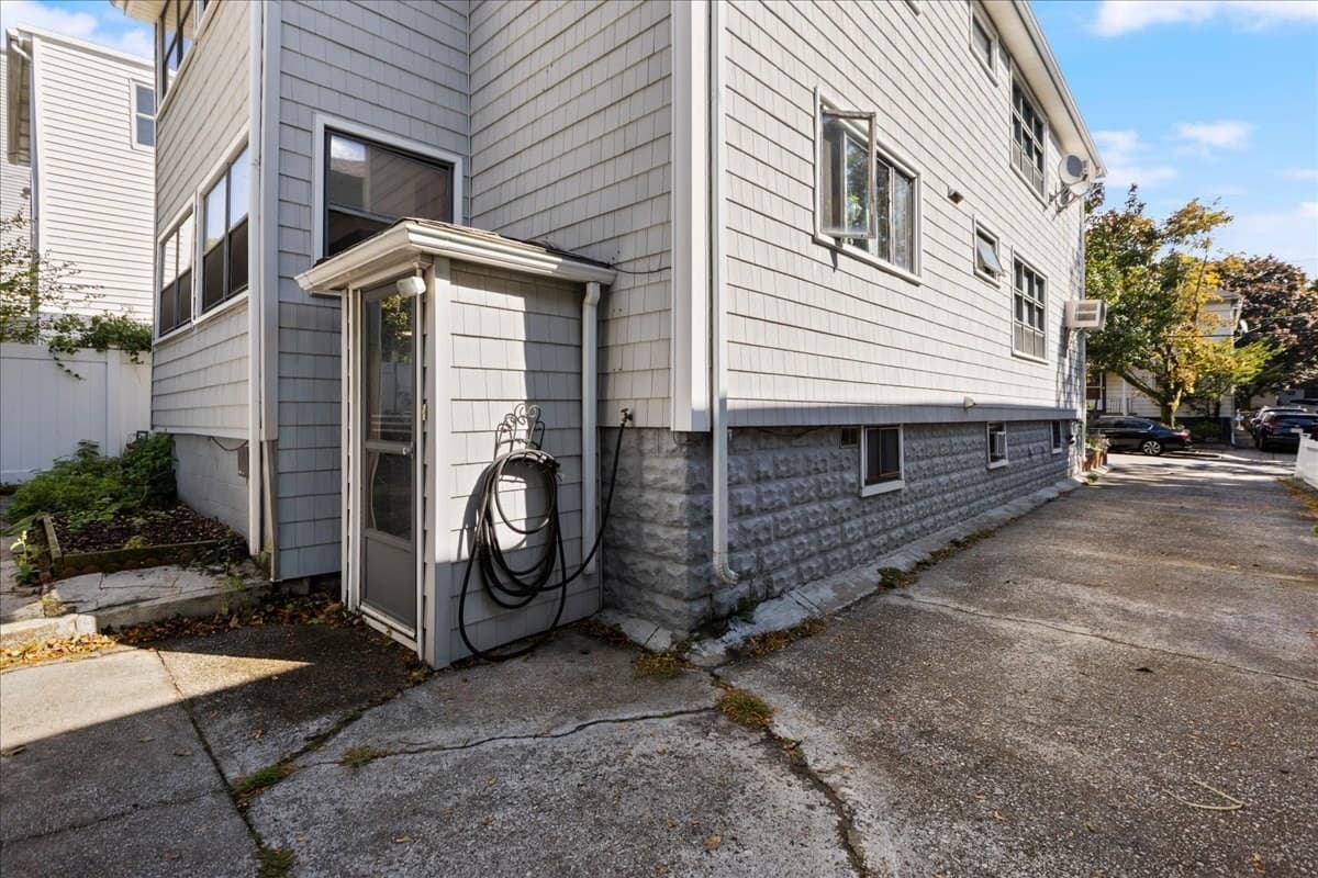 Multi Family at 26 Francis St, Everett MA 02149, photo 34 of 36