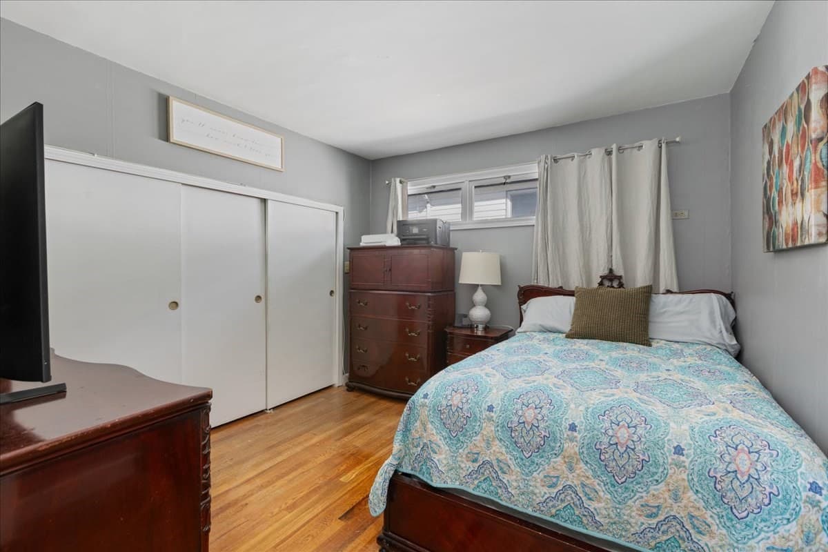 Multi Family at 26 Francis St, Everett MA 02149, photo 18 of 36