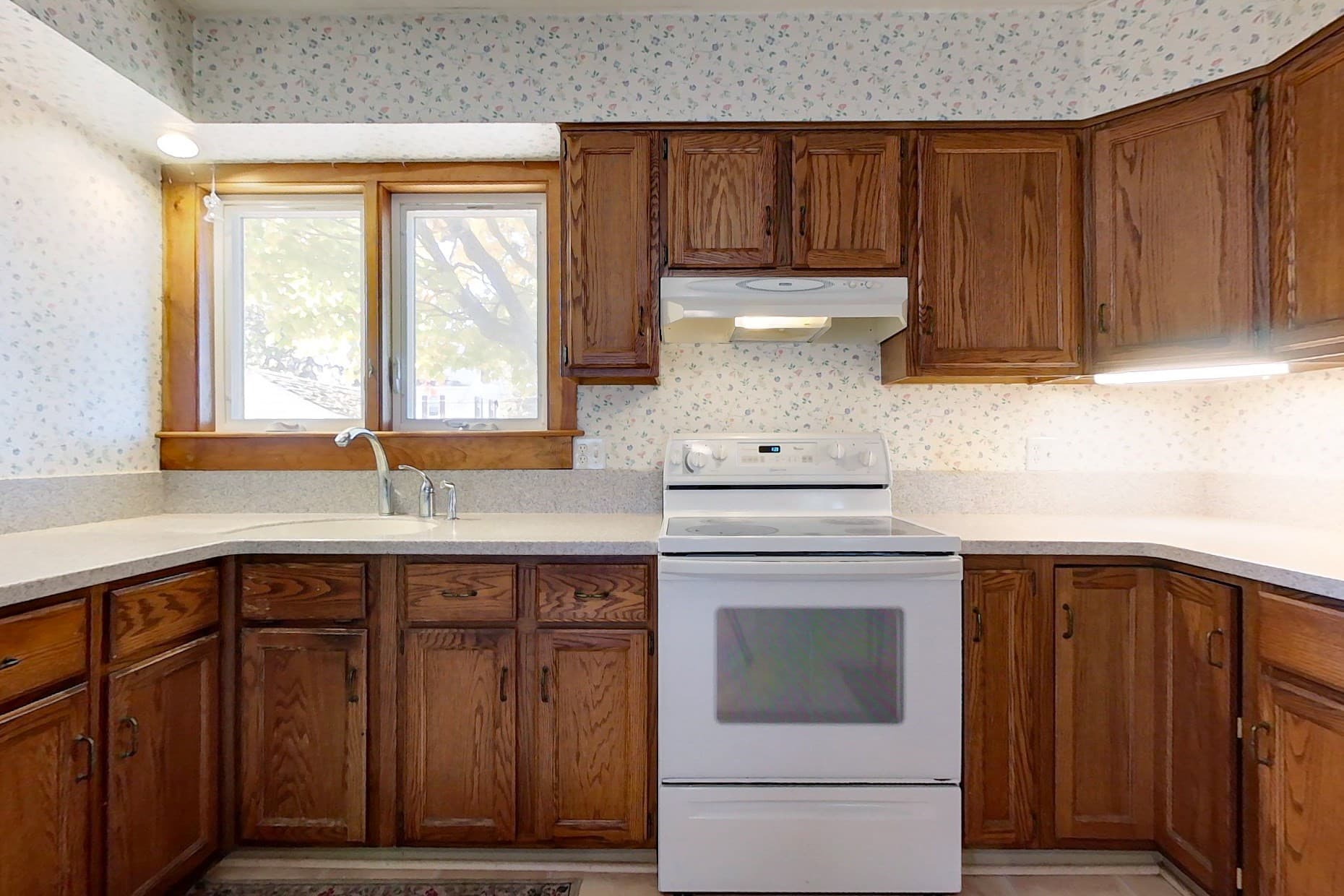 Single Family Residence at 3 Fletcher St, Ayer MA 01432, photo 3 of 30