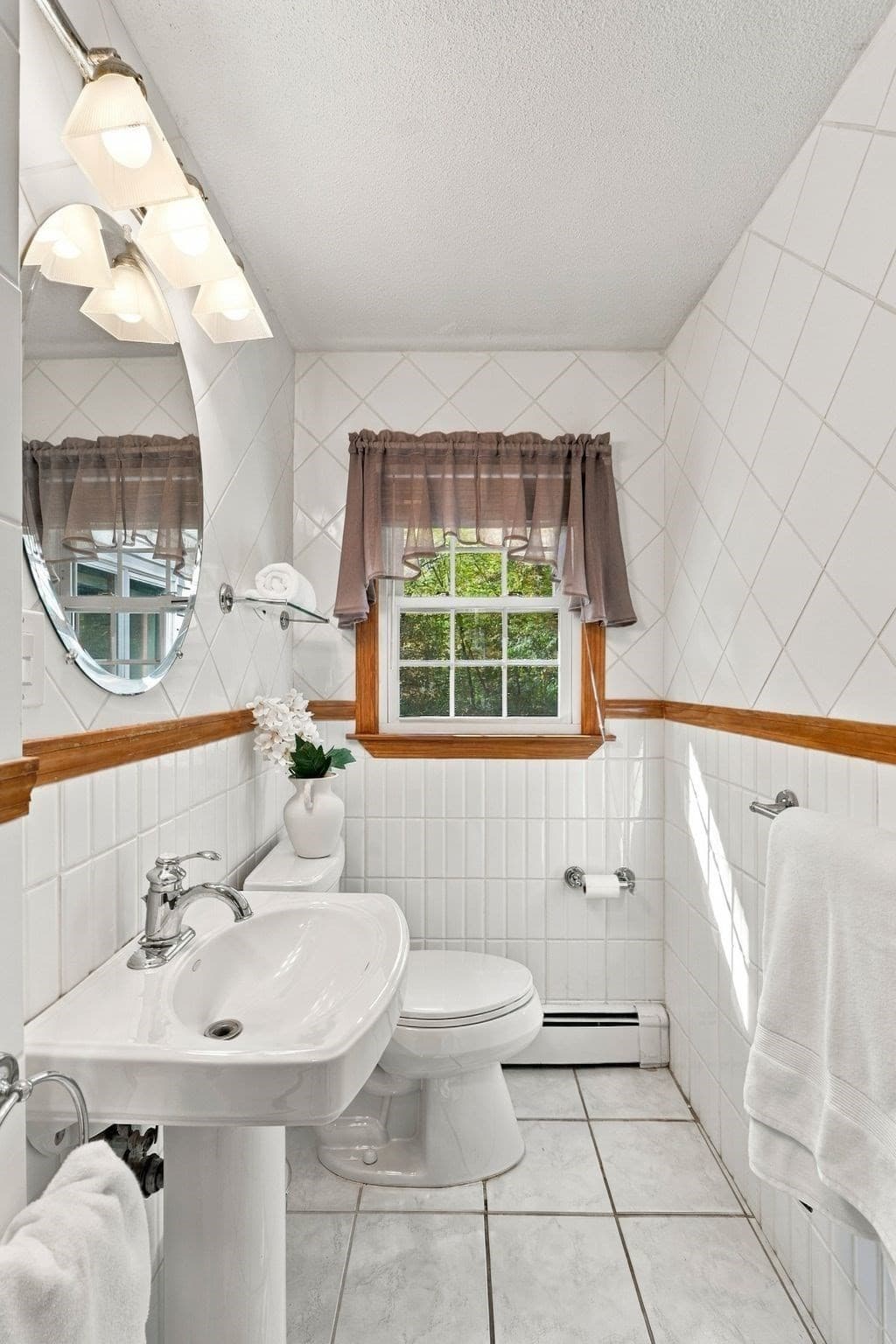 Single Family Residence at 10 Overbrook Rd, Middleton MA 01949, photo 27 of 42