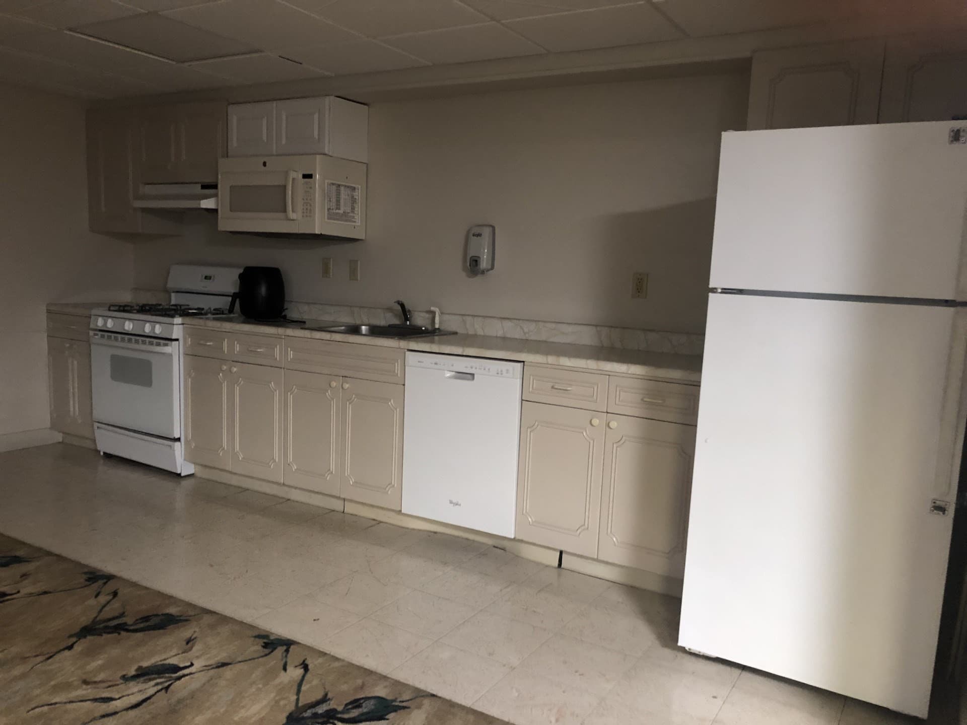 Condominium at 22 Chestnut Place # M4, Brookline MA 02445, photo 13 of 16
