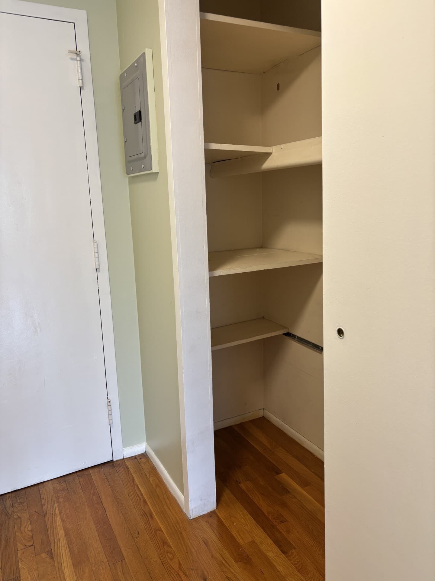 Condominium at 22 Chestnut Place # M4, Brookline MA 02445, photo 10 of 16