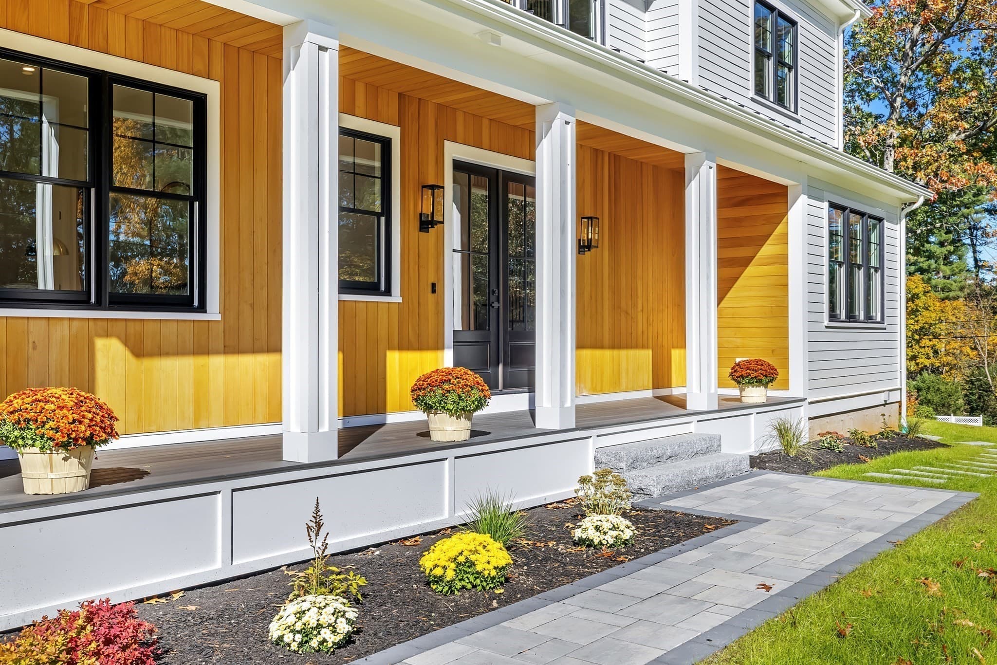 Single Family Residence at 14 Gloria Circle, Burlington MA 01803, photo 2 of 42