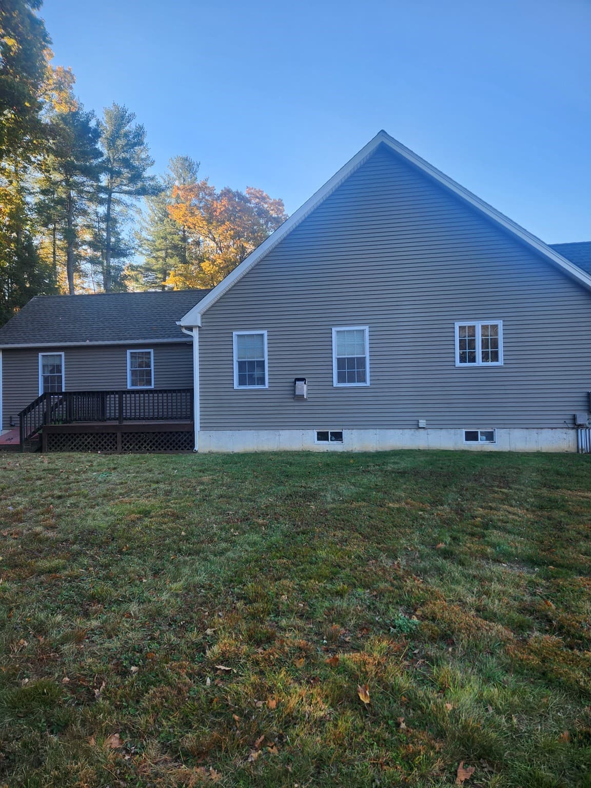 Condominium at 12 Kyle Hunter Circle # 12, Rutland MA 01543, photo 2 of 11