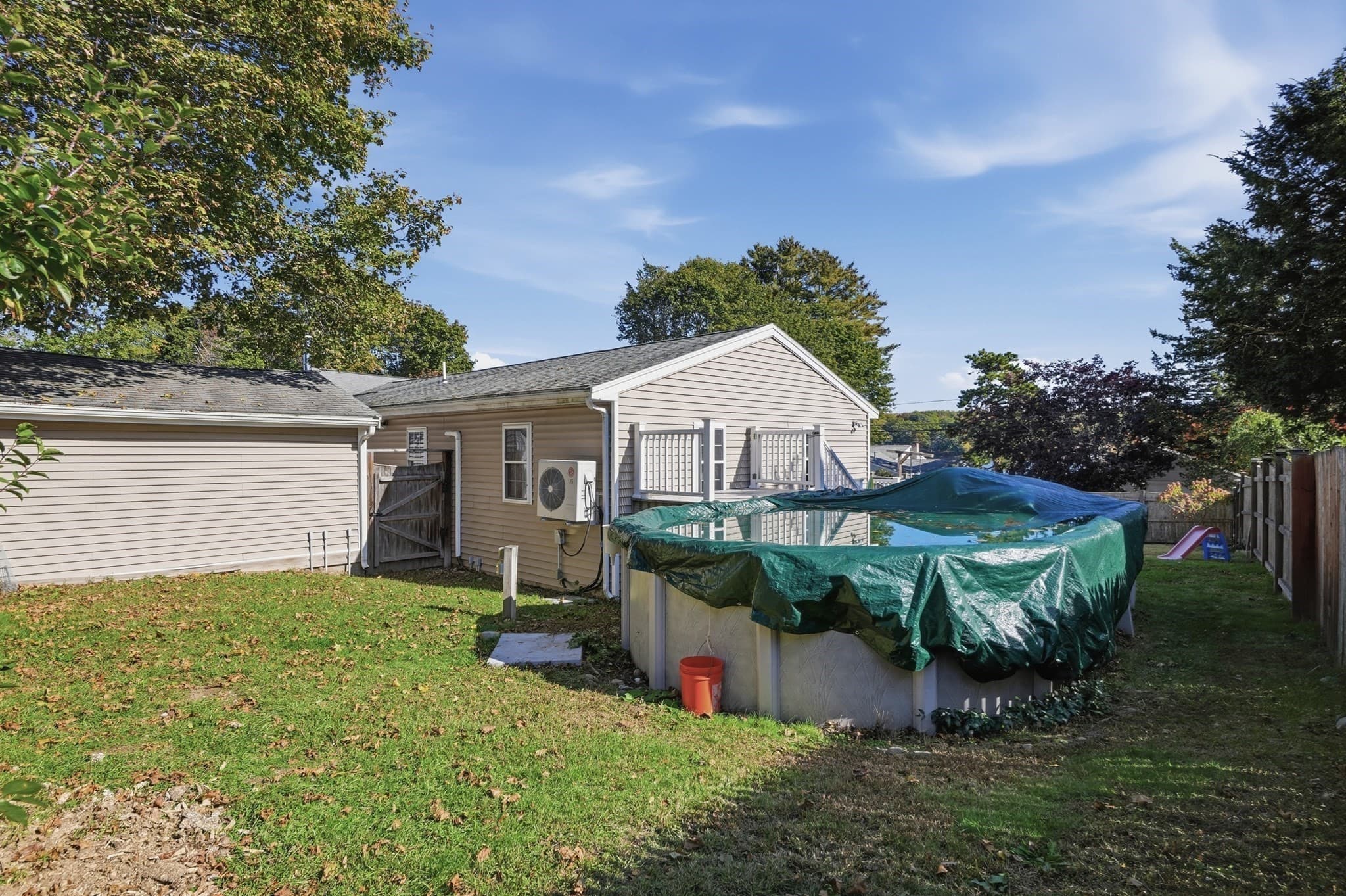 Single Family Residence at 165 Lake Shore Drive, Weymouth MA 02189, photo 37 of 42