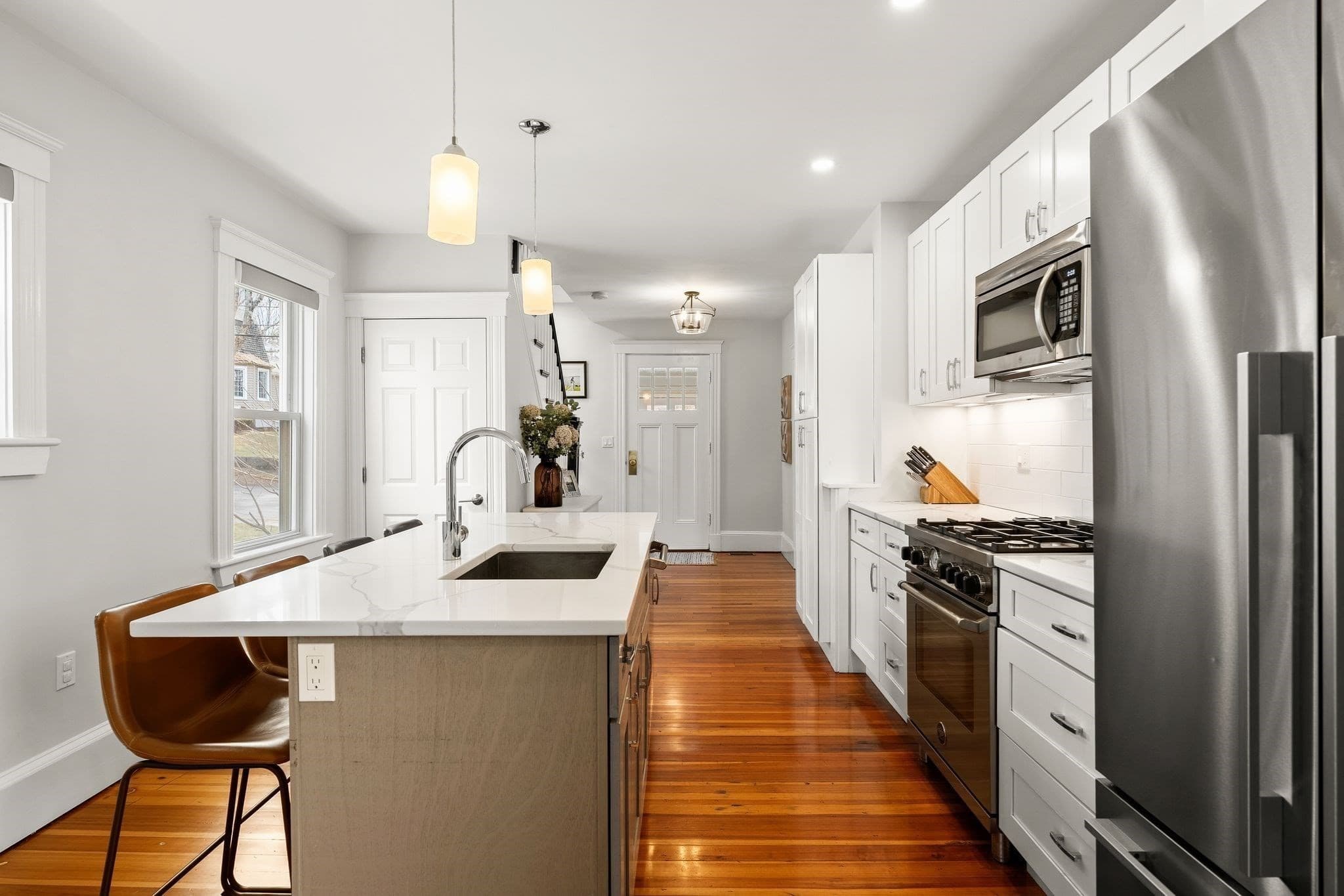 Single Family Residence at 10 Nahanton Ave, Milton MA 02186, photo 21 of 39