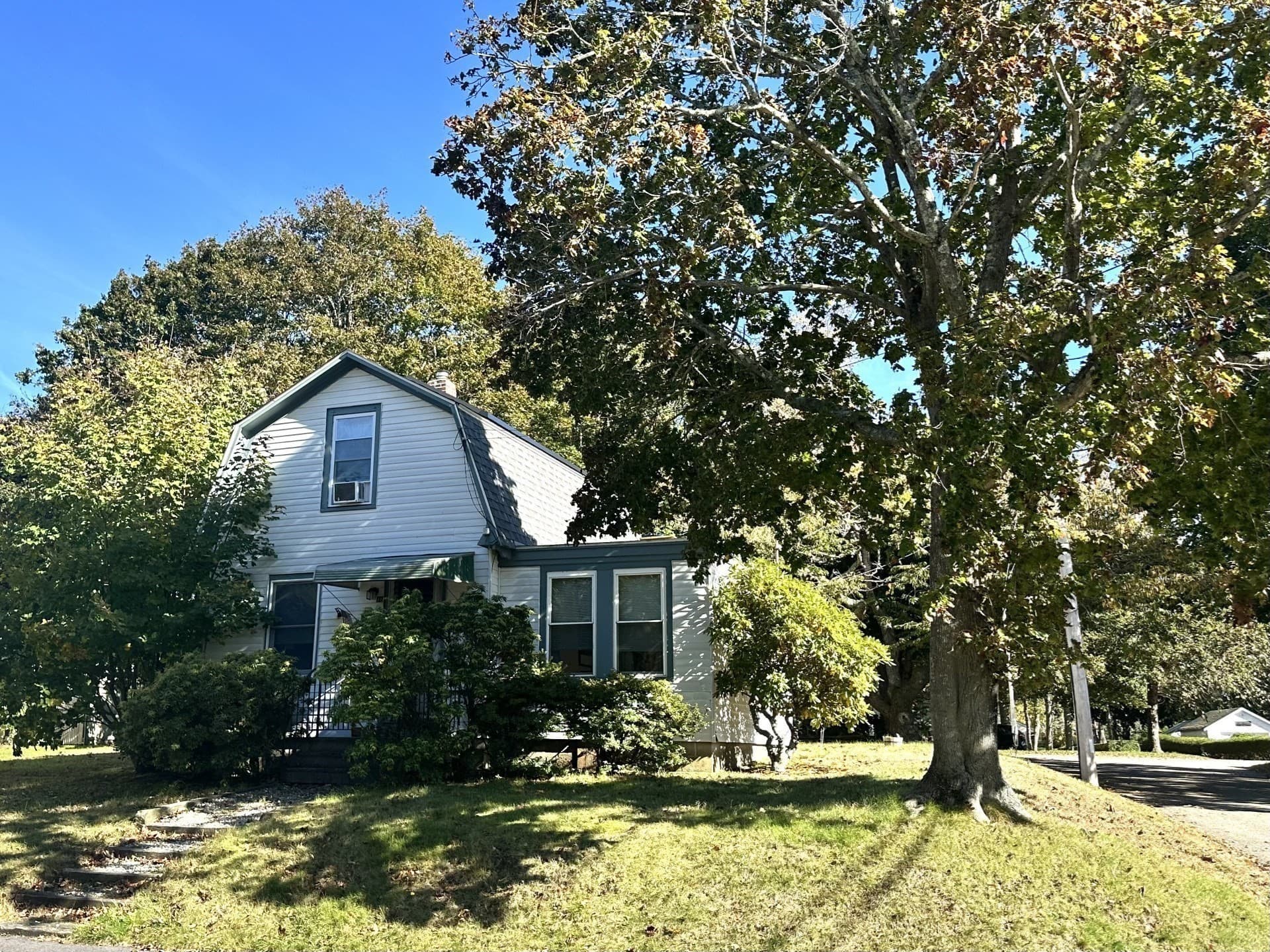 Single Family Residence at 76 Walker St, Falmouth MA 02540, photo 3 of 24