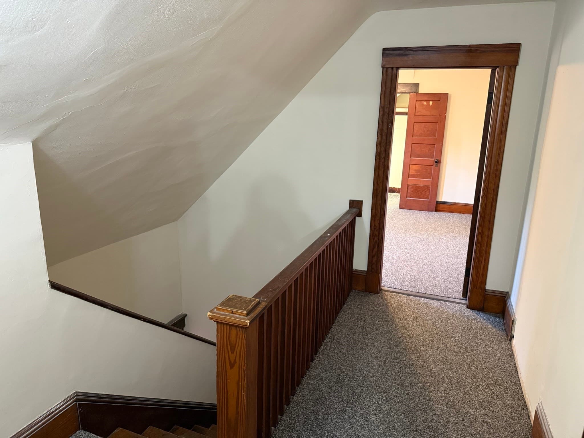 Attached (Townhouse/Rowhouse/Duplex) at 5 Rupert St, Springfield MA 01108, photo 9 of 12