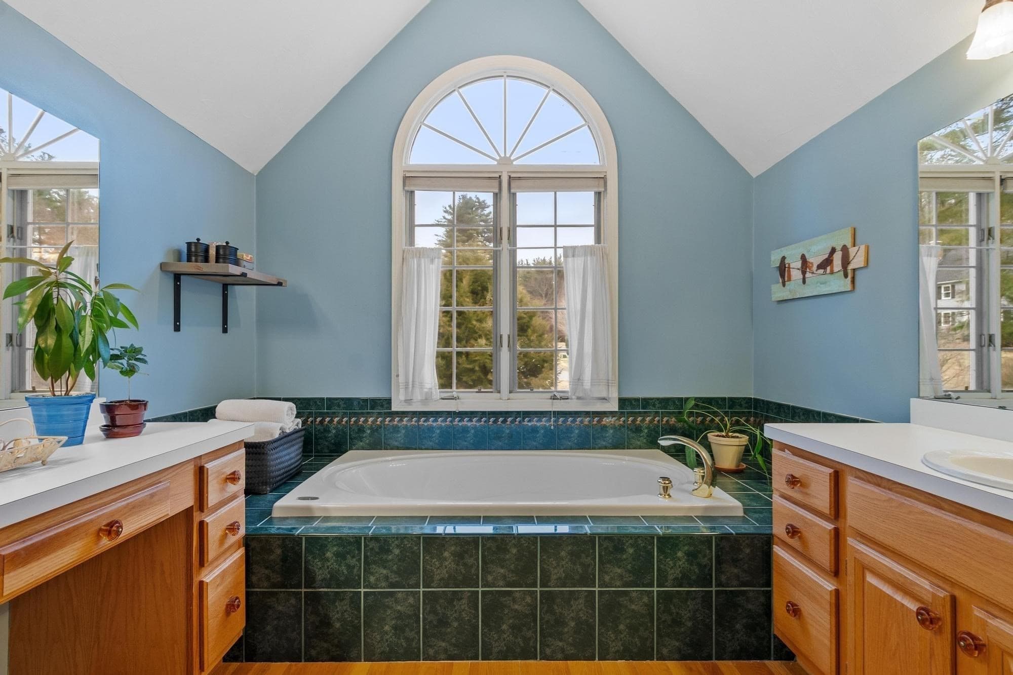 Single Family Residence at 4 Brookside Ln, Sterling MA 01564, photo 31 of 38