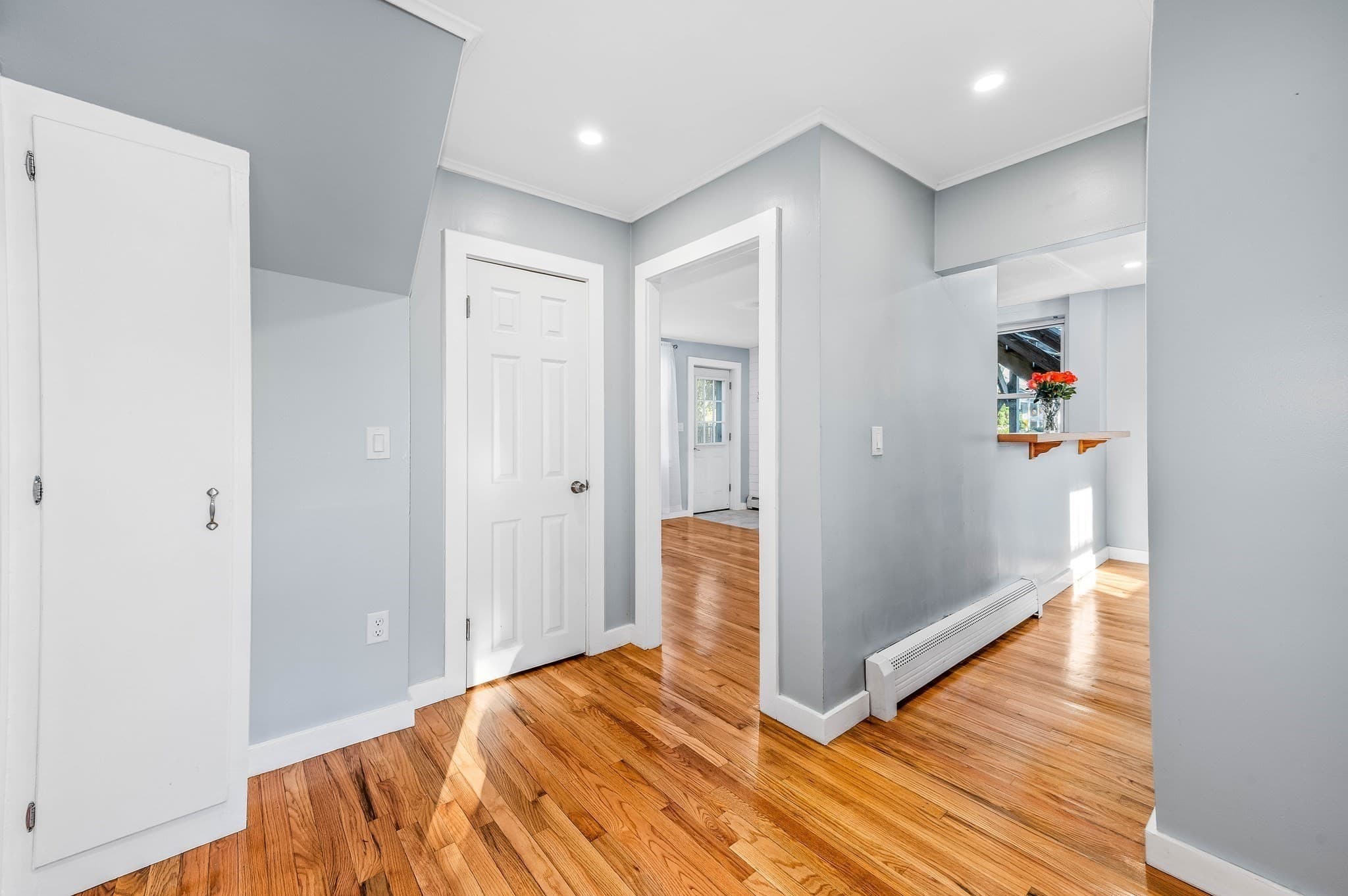 Condominium at 31 Cocasset St # 2, Foxboro MA 02035, photo 5 of 24