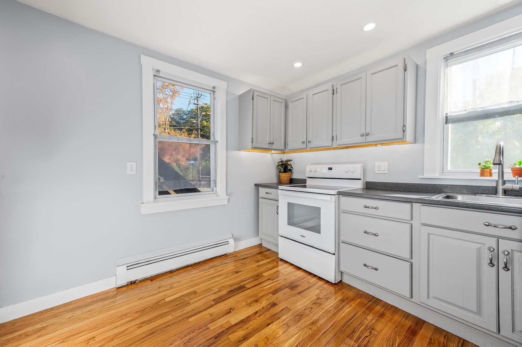 Condominium at 31 Cocasset St # 2, Foxboro MA 02035, photo 8 of 24