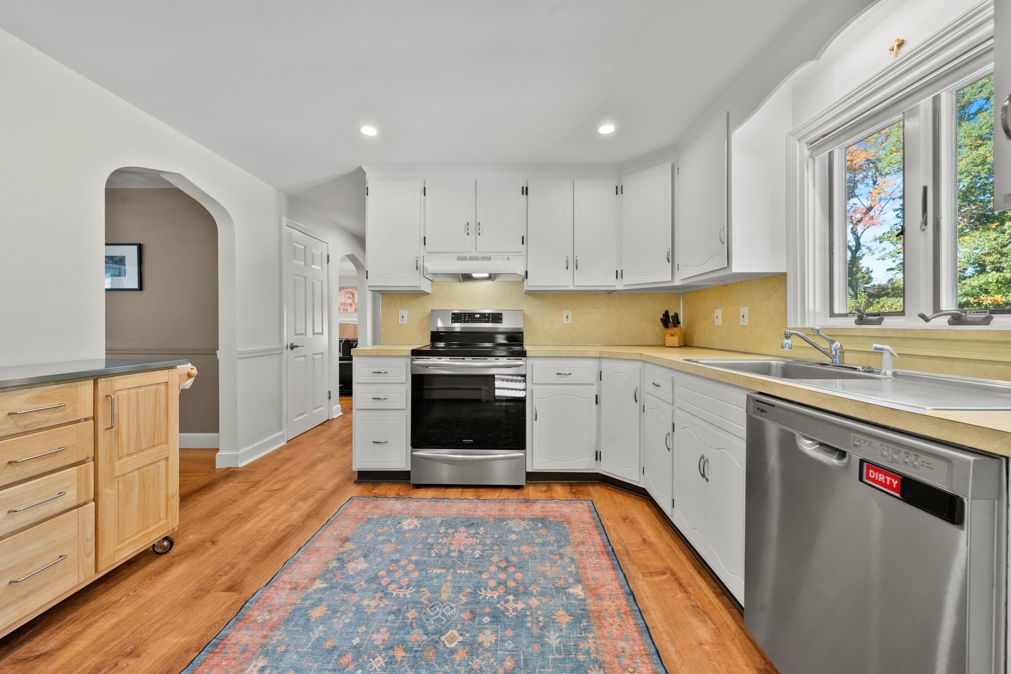 Single Family Residence at 57 Wilbur Ave, Arlington MA 02476, photo 9 of 36