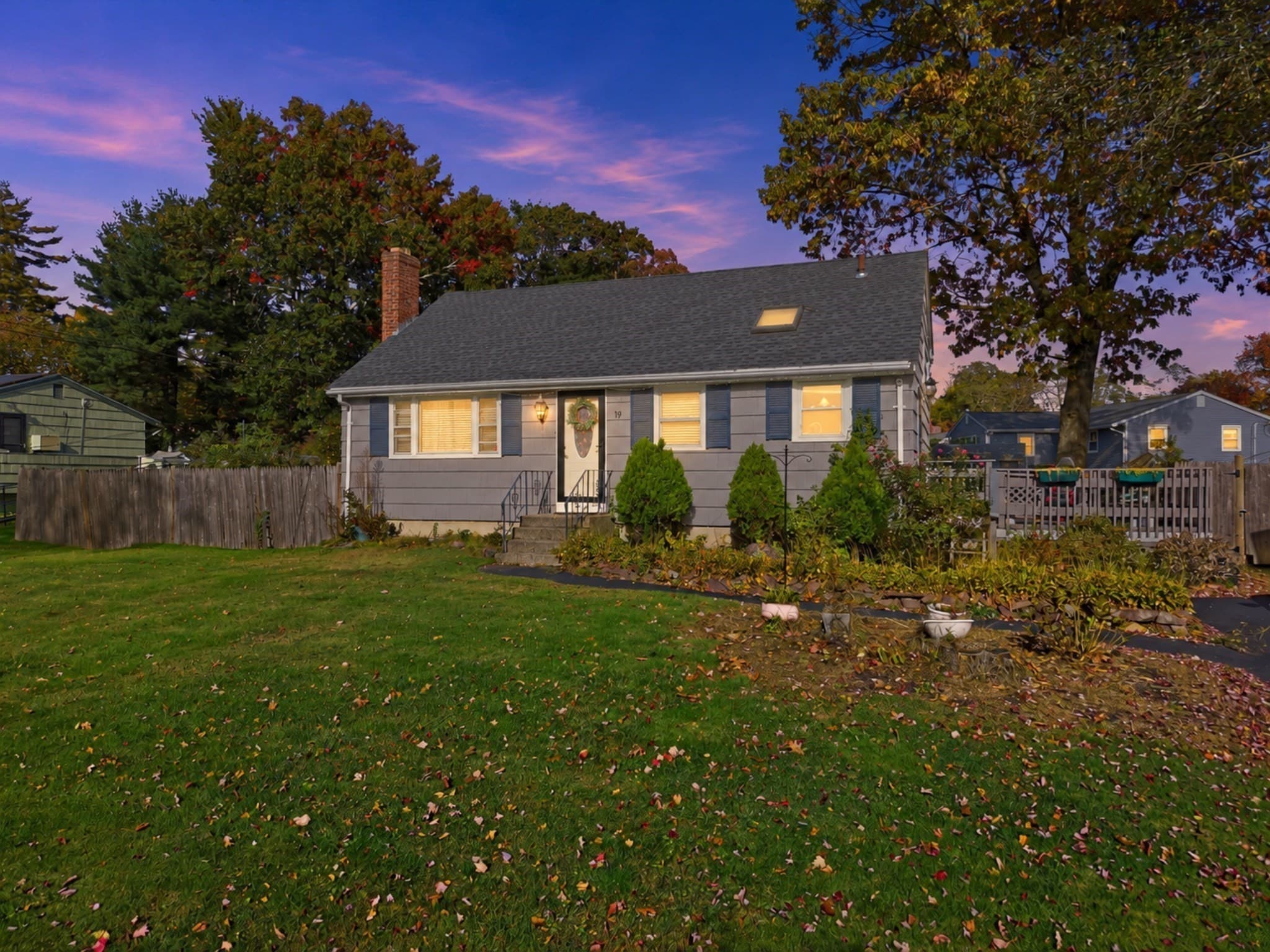 Single Family Residence at 19 Fraser, Stoughton MA 02072, photo 3 of 42