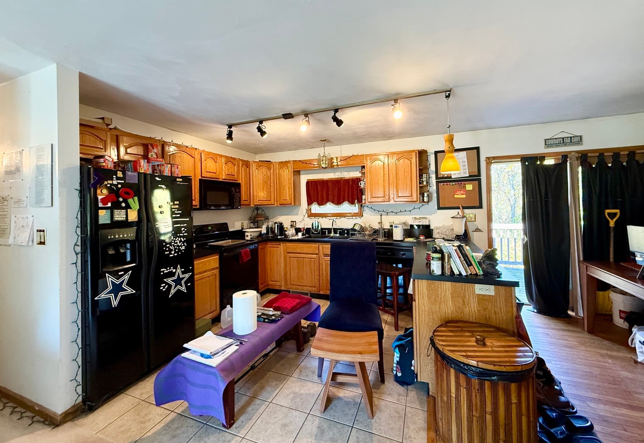 Single Family Residence at 140 French King Highway, Greenfield MA 01301, photo 12 of 27
