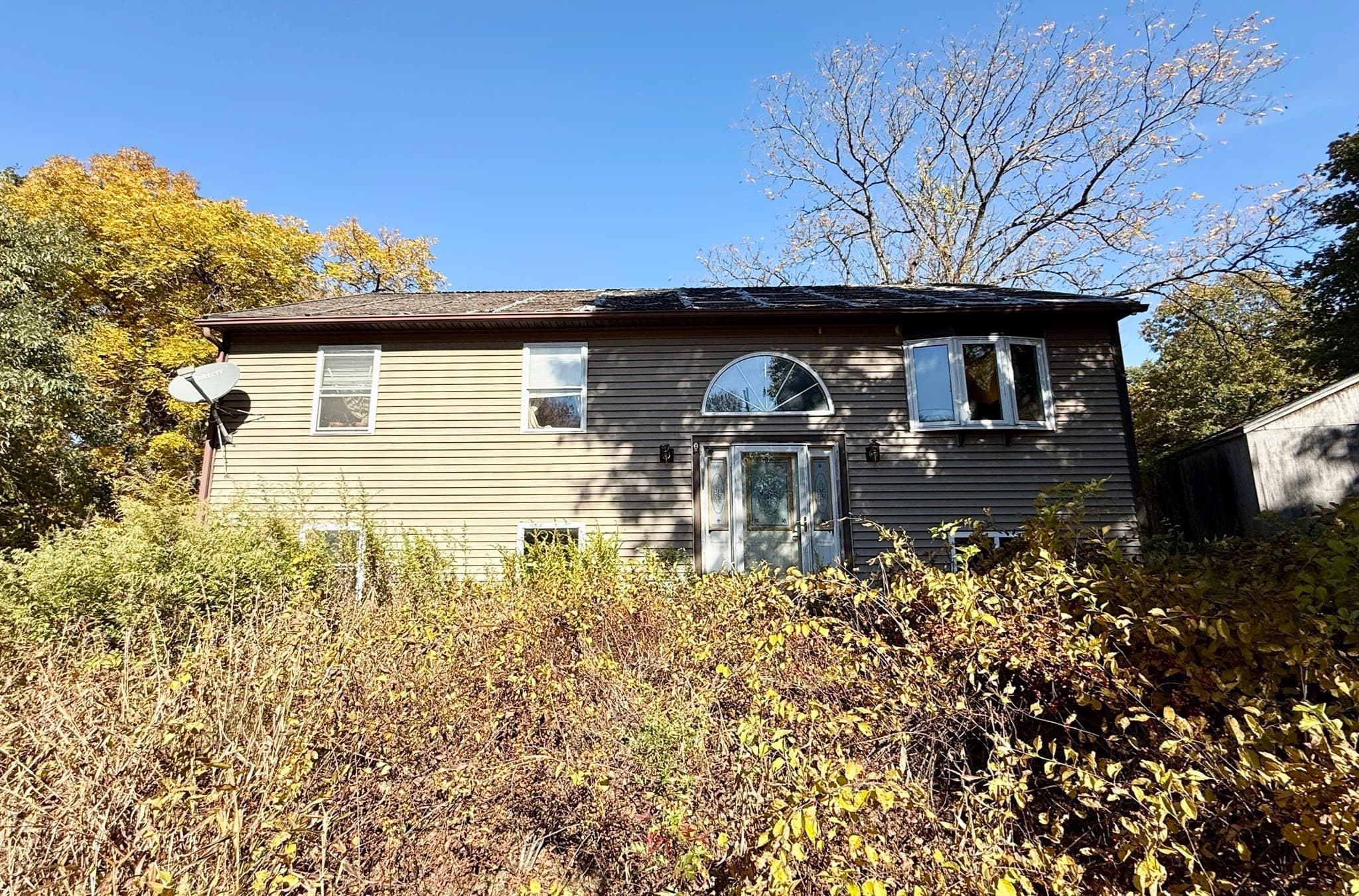 Single Family Residence at 140 French King Highway, Greenfield MA 01301, photo 3 of 27