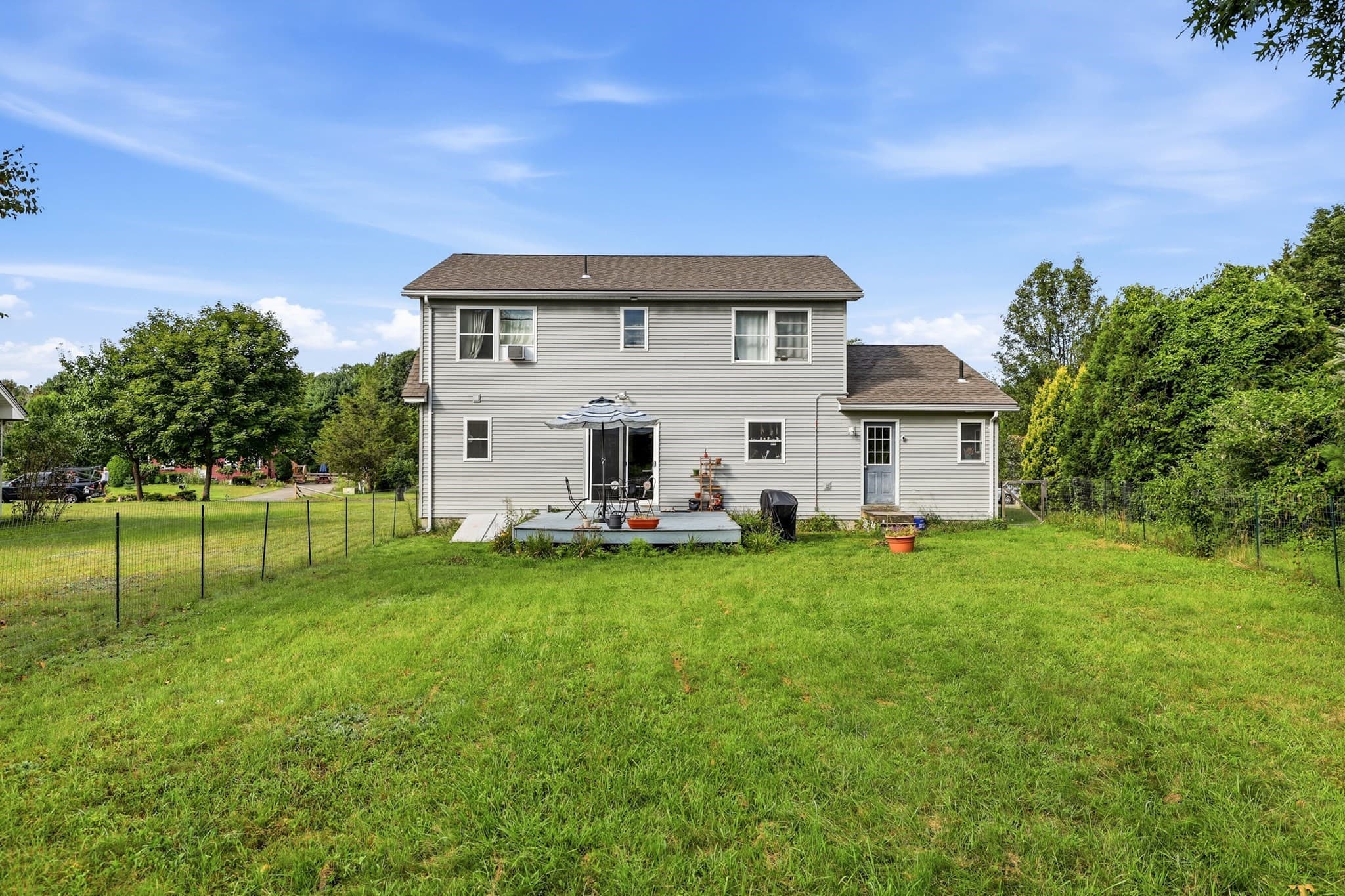 Single Family Residence at 9 Sarah Ln, Belchertown MA 01007, photo 4 of 38