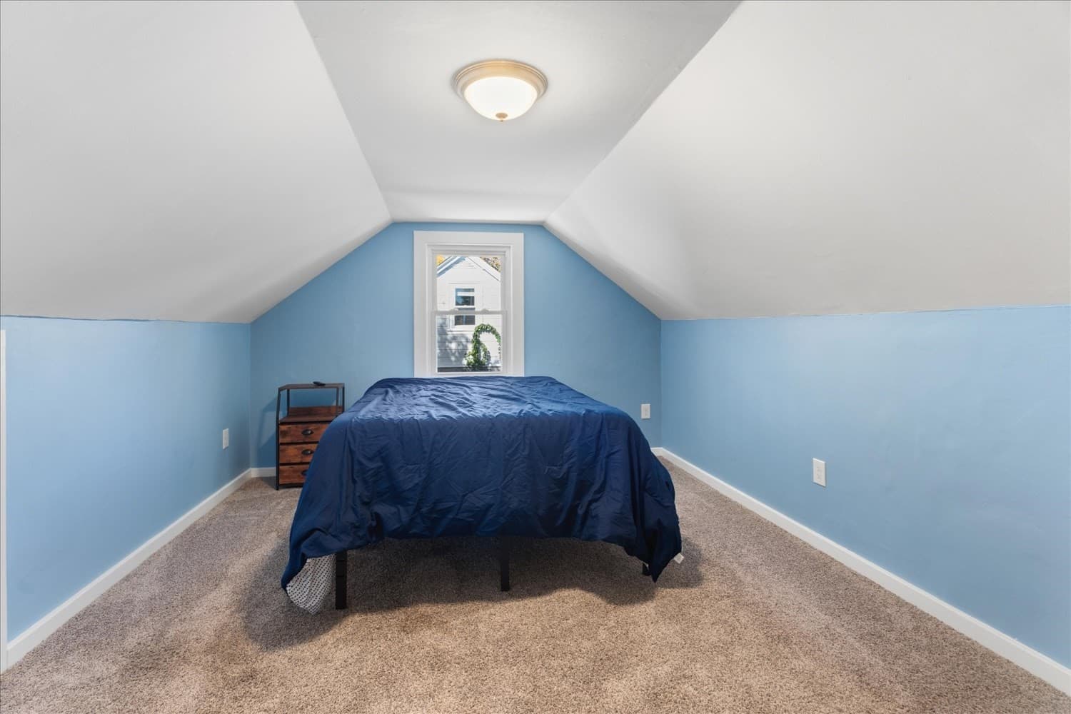 Single Family Residence at 30 Calumet Ave., Worcester MA 01606, photo 21 of 32