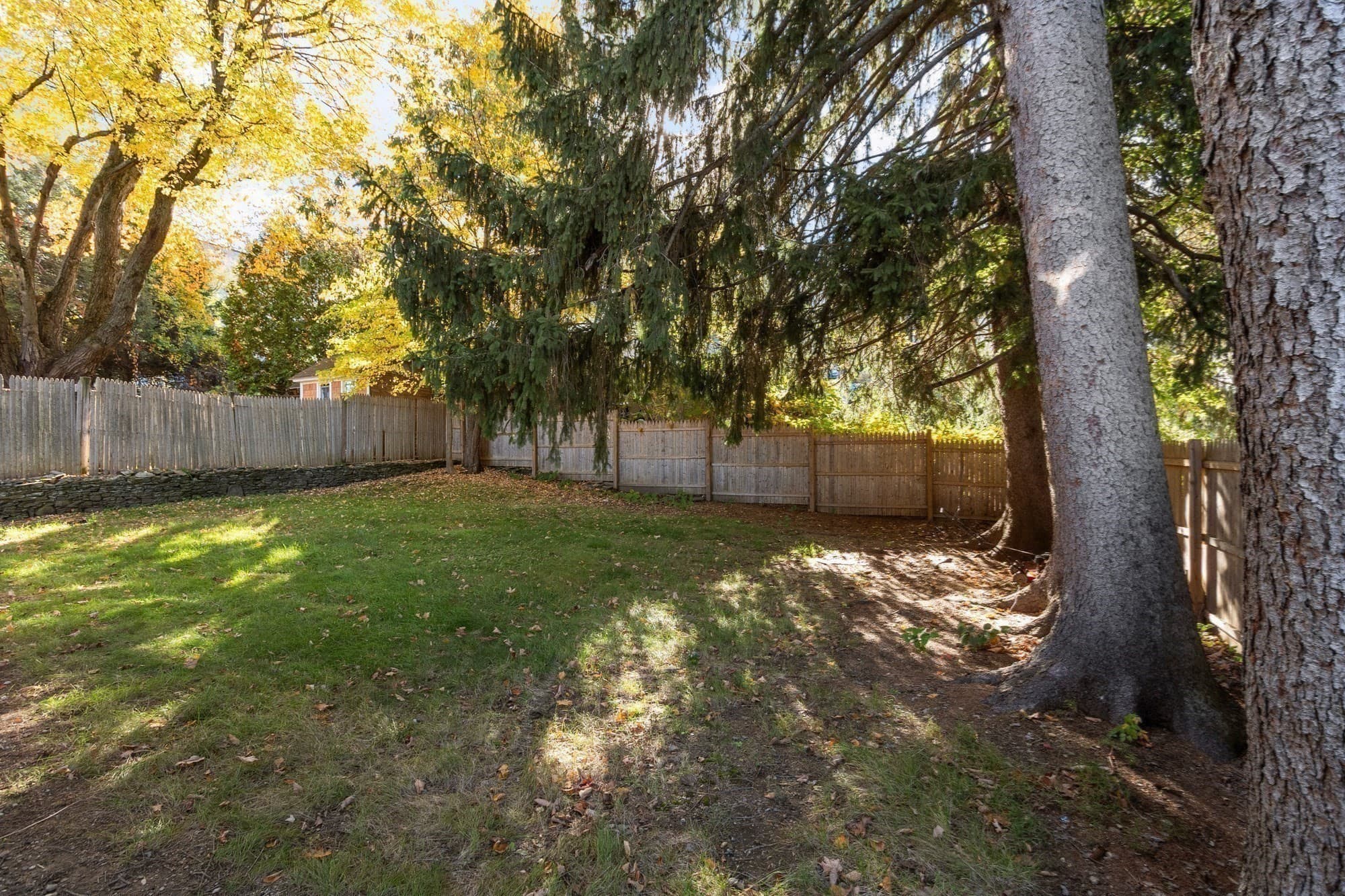 Single Family Residence at 64 Albee St, Fitchburg MA 01420, photo 23 of 24