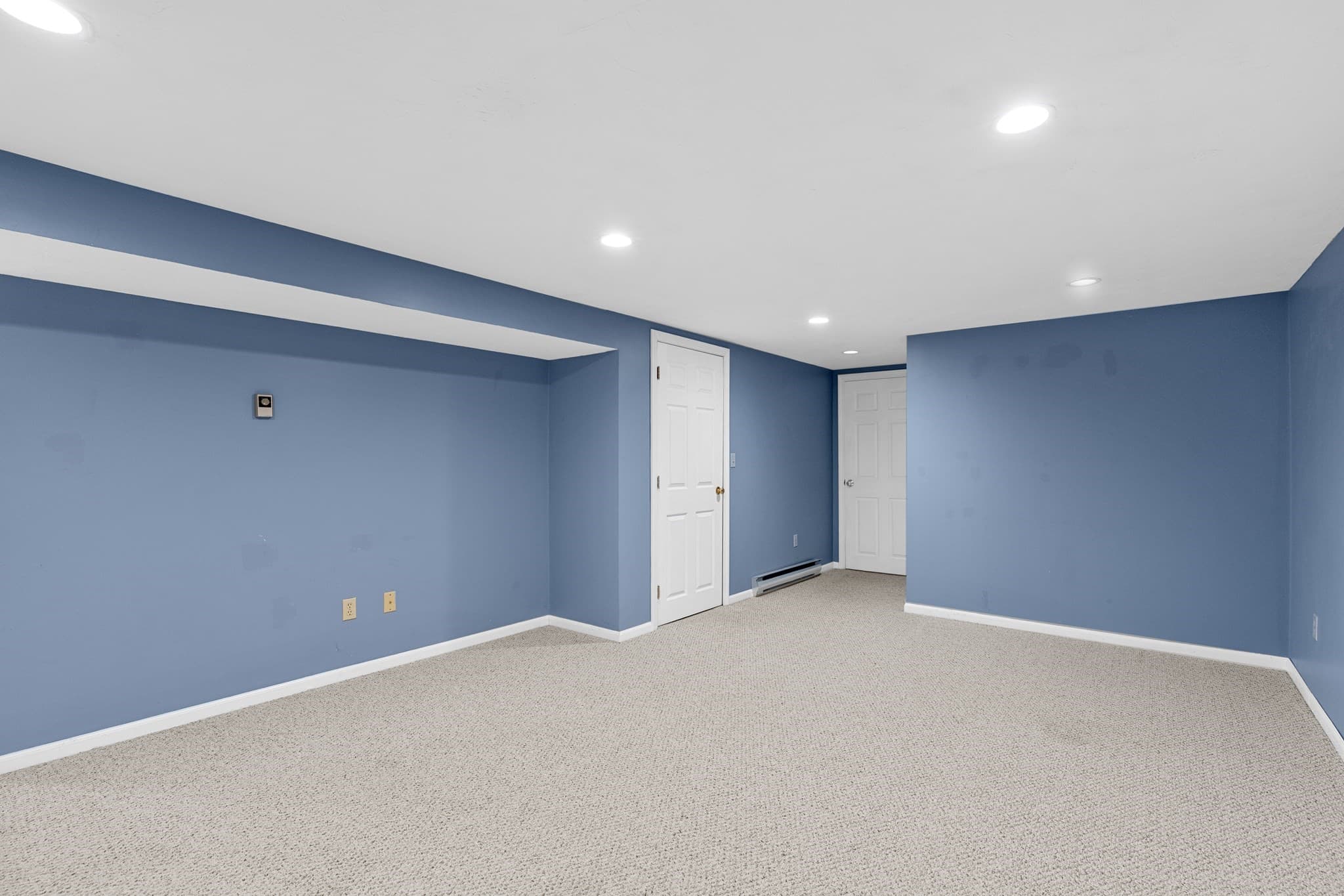 Condominium at 19 Washington Green # 19, Walpole MA 02032, photo 30 of 40