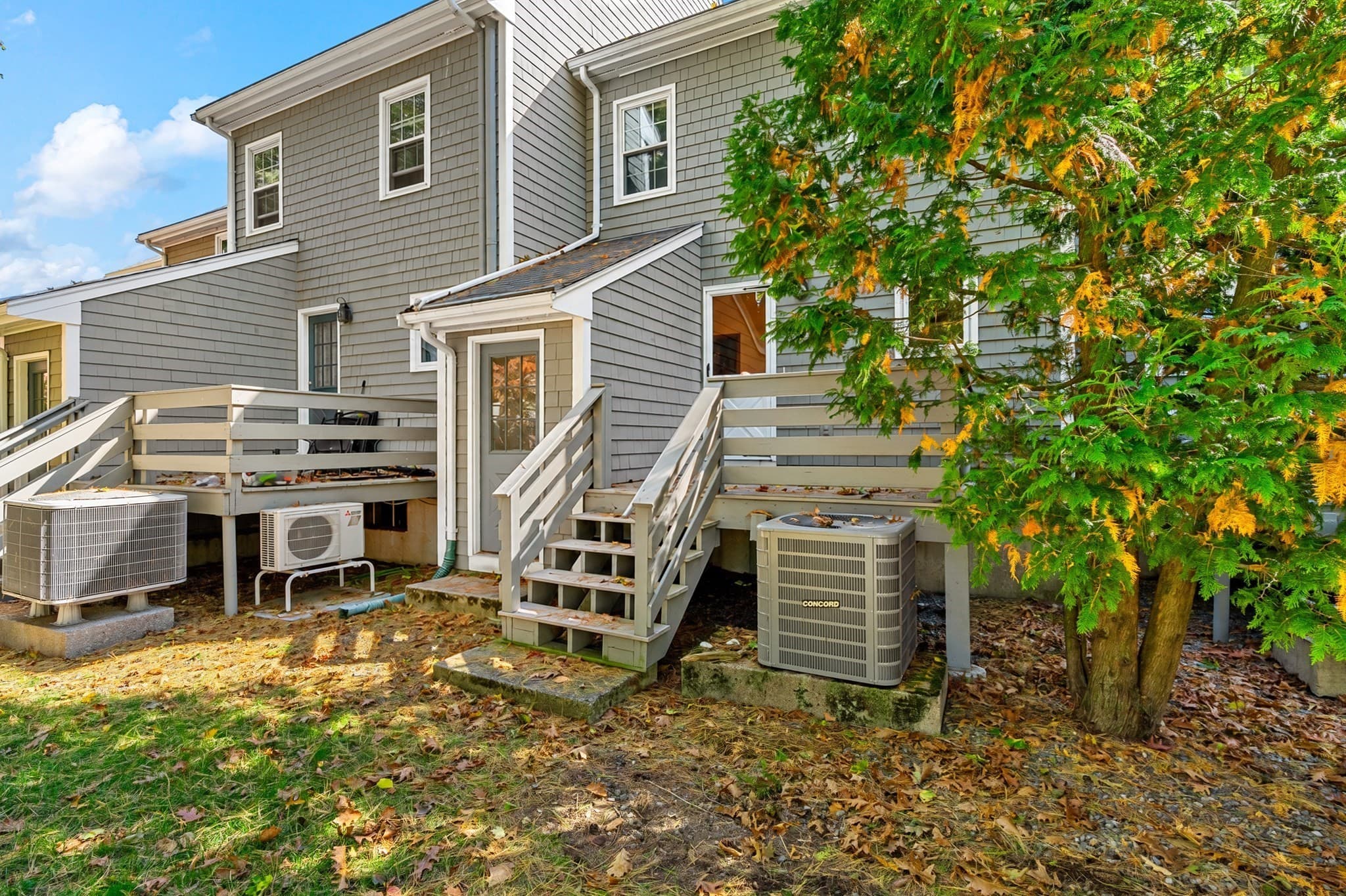 Condominium at 19 Washington Green # 19, Walpole MA 02032, photo 38 of 40