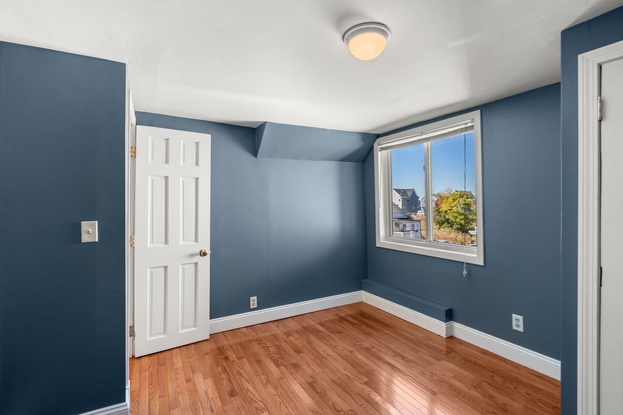 Single Family Residence at 34 Paomet Rd, Weymouth MA 02191, photo 14 of 21