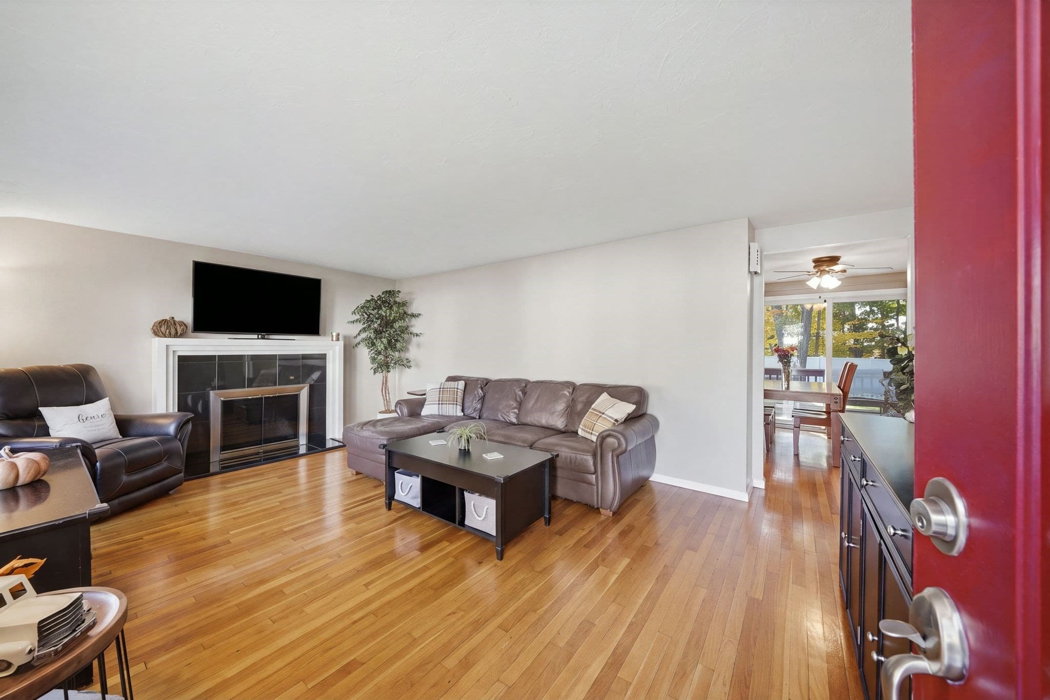 Single Family Residence at 205 Remington St, Lowell MA 01852, photo 5 of 42