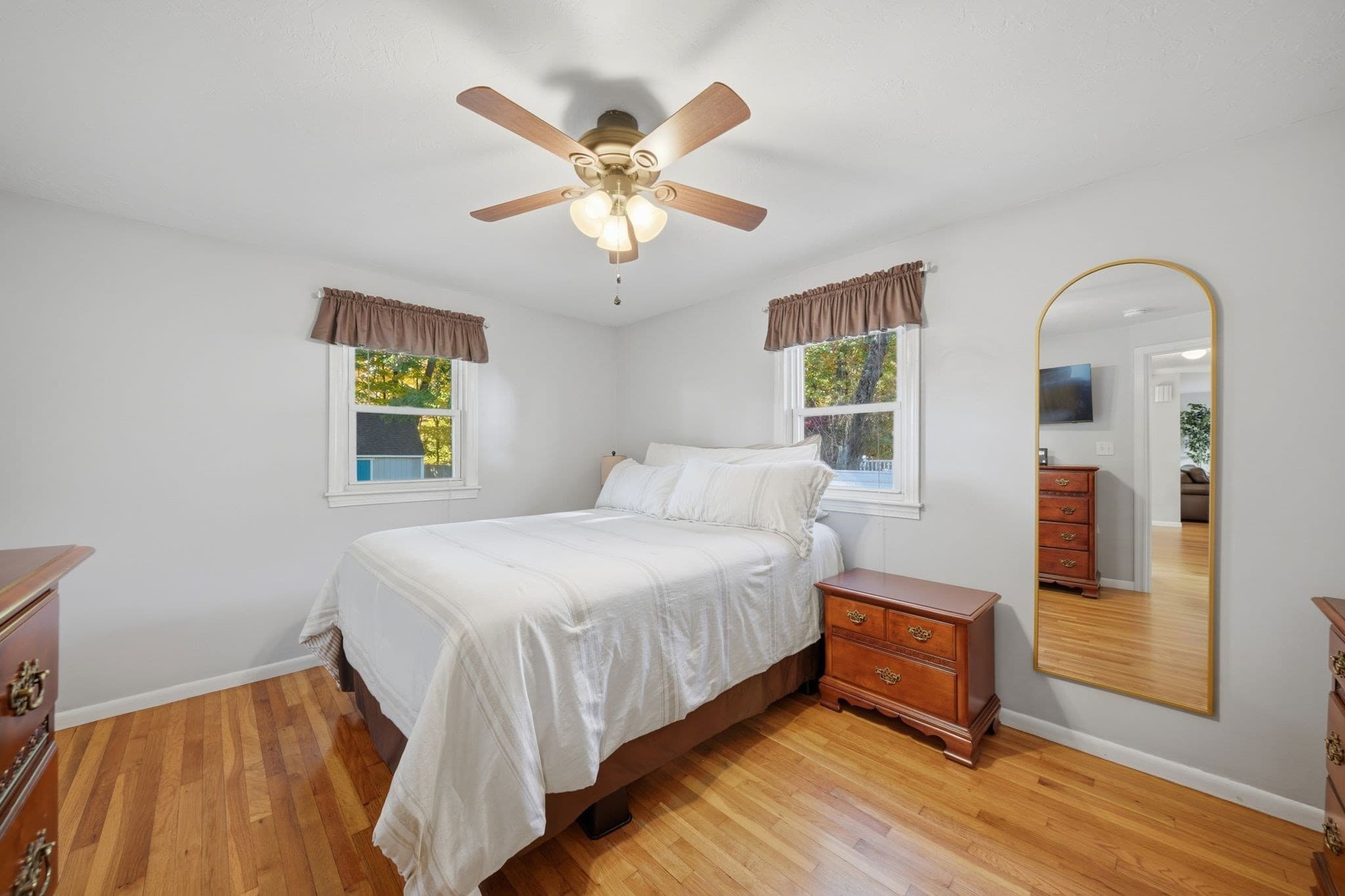 Single Family Residence at 205 Remington St, Lowell MA 01852, photo 14 of 42