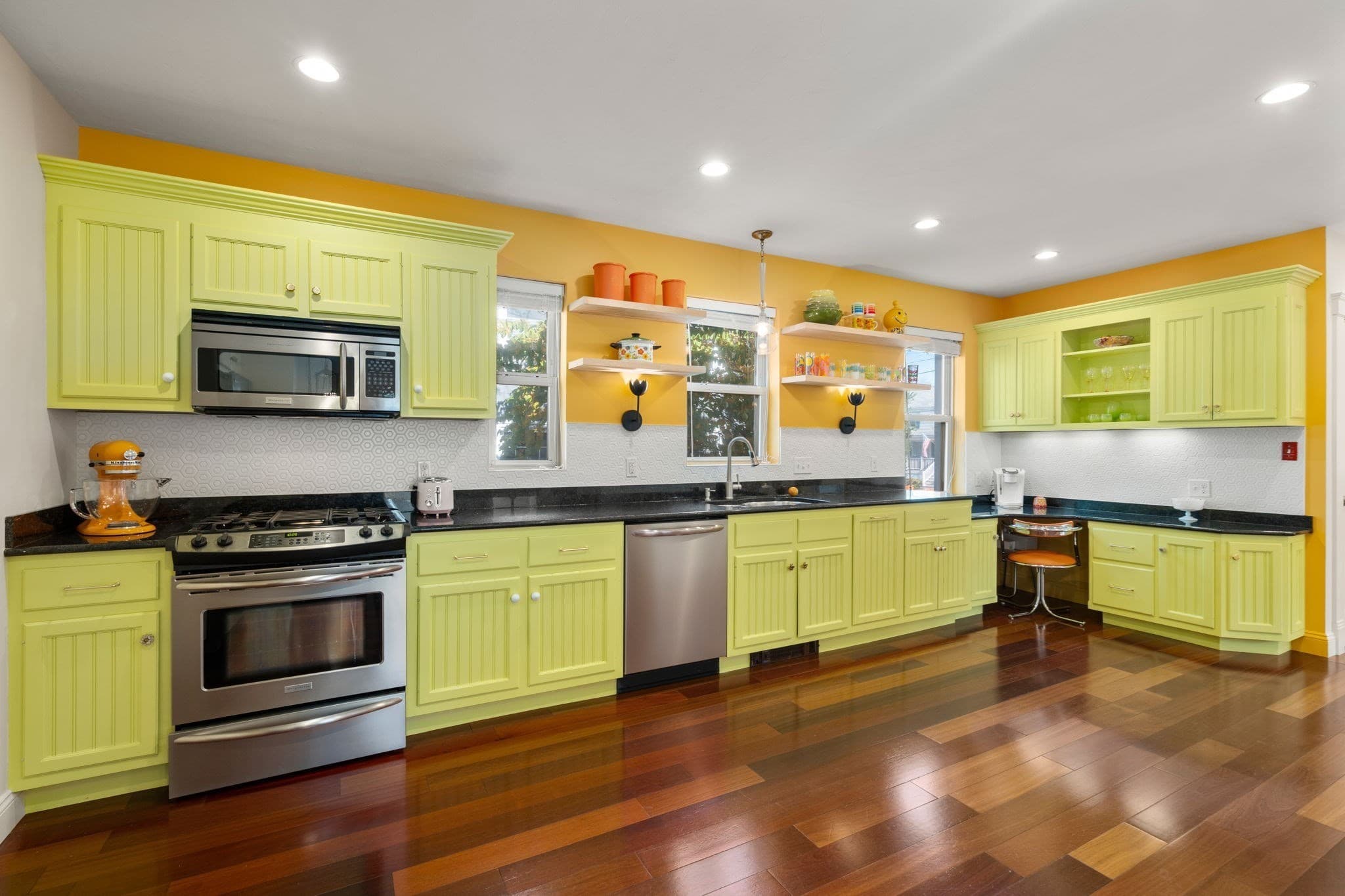 Single Family Residence at 34 Marion Ave, Norwood MA 02062, photo 2 of 42
