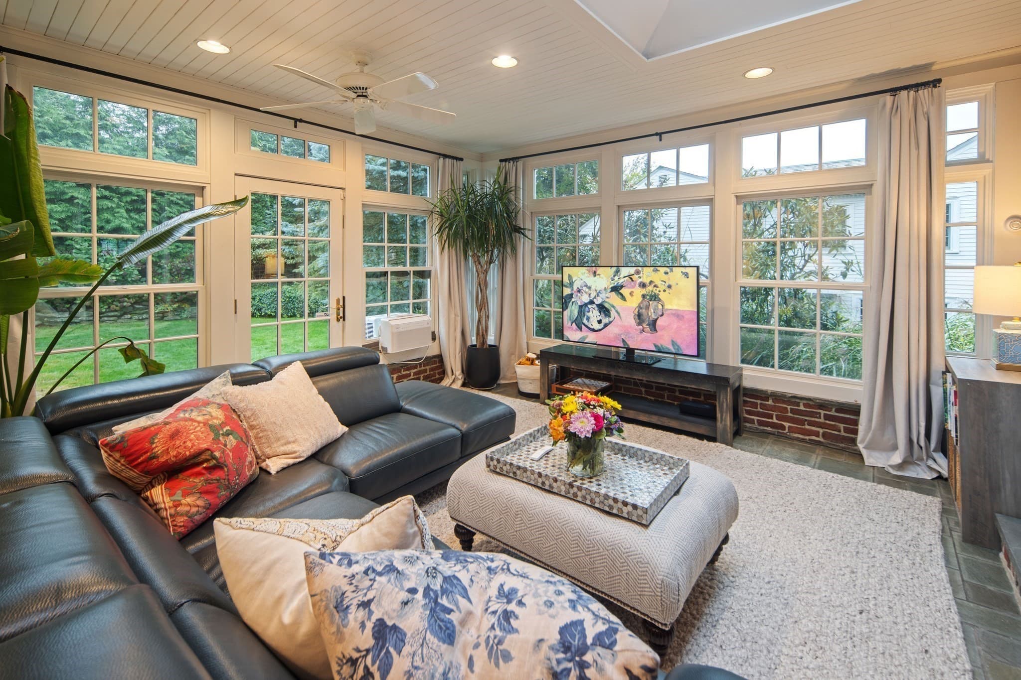 Single Family Residence at 32 Pickwick Rd, Newton MA 02465, photo 6 of 28