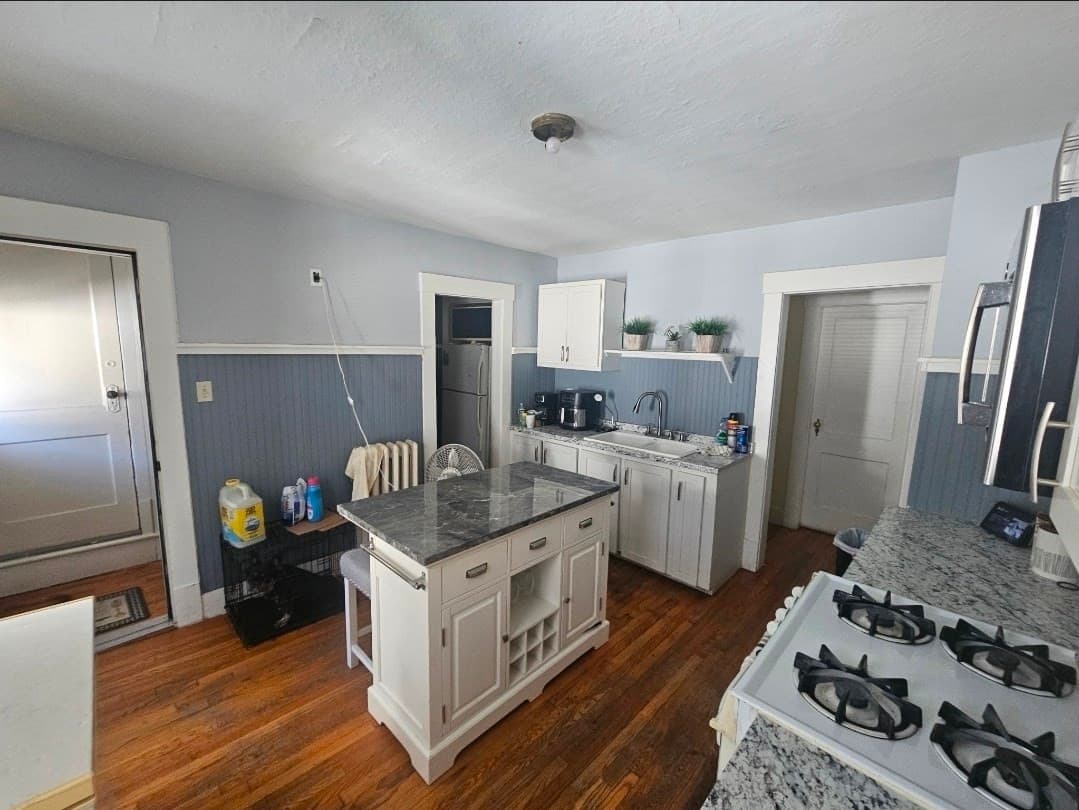 2 Family - 2 Units Up/Down at 328-330 Chapin Terr, Springfield MA 01104, photo 4 of 17